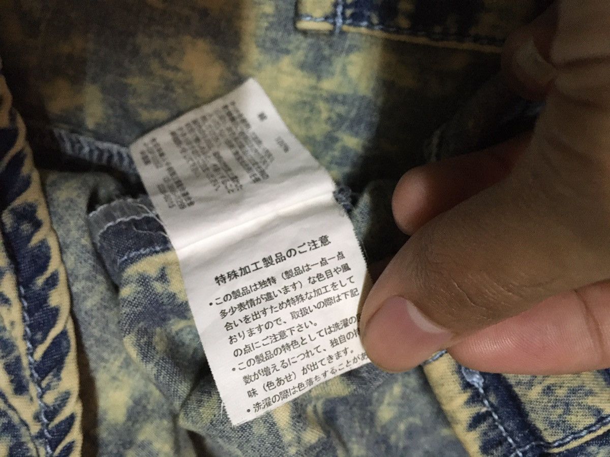 Japanese Brand Acid Wash Distressed Style Button Up Shirt Size US XL / EU 56 / 4 - 5 Thumbnail