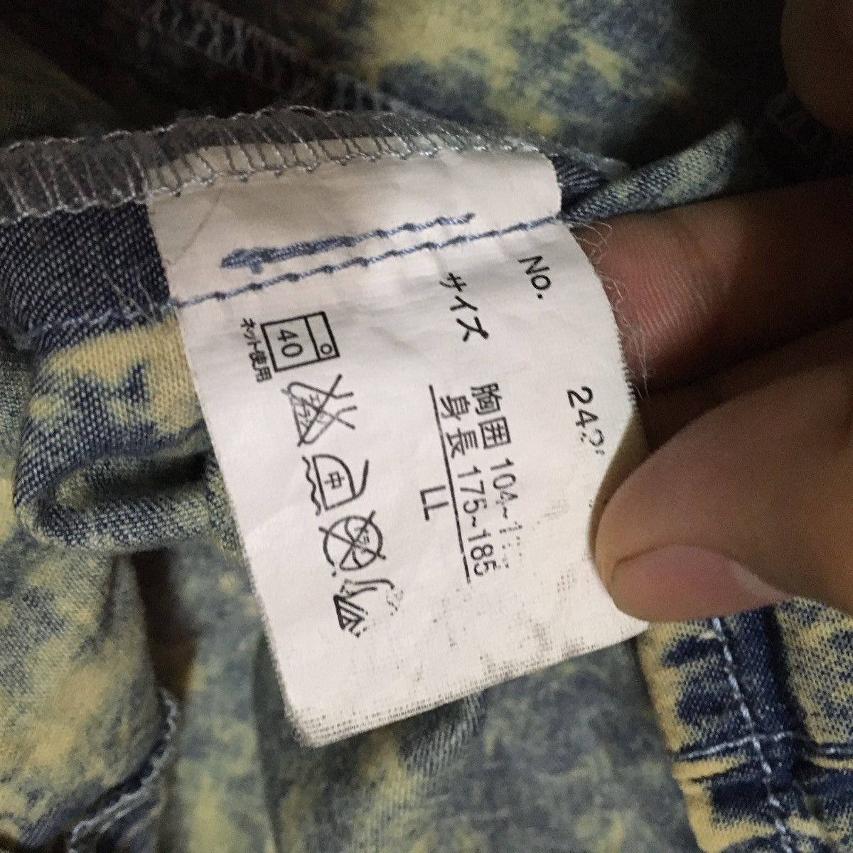 Japanese Brand Acid Wash Distressed Style Button Up Shirt Size US XL / EU 56 / 4 - 4 Thumbnail