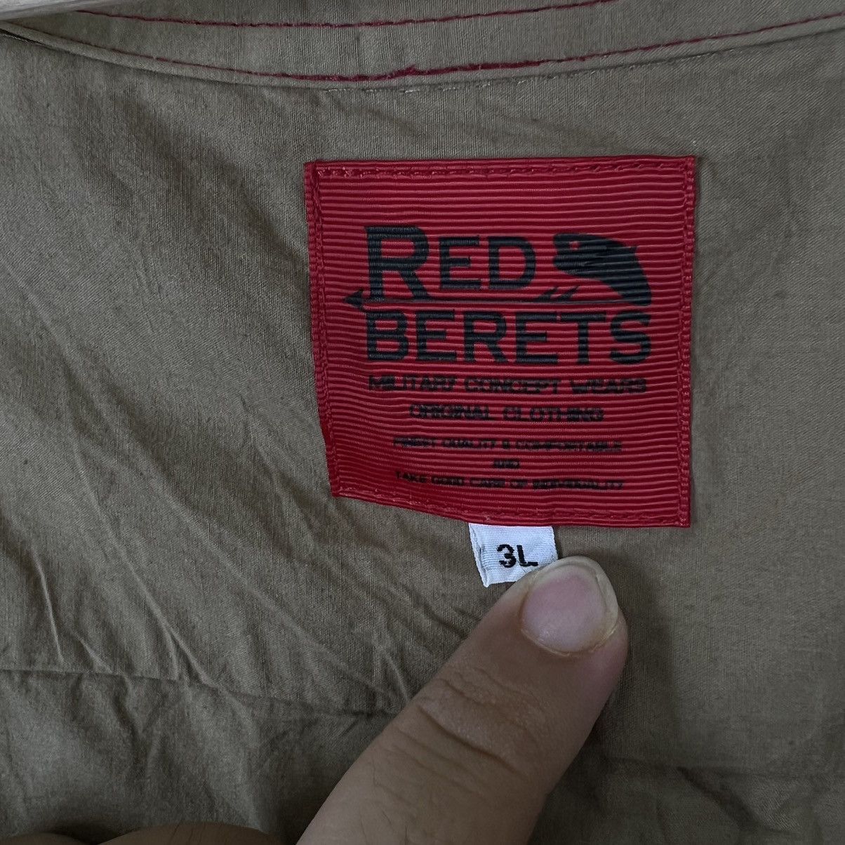 Japanese Brand VINTAGE RED BERETS CARGO MULTI POCKET JACKET ISSEY MIYAKE Size US XL / EU 56 / 4 - 12 Thumbnail