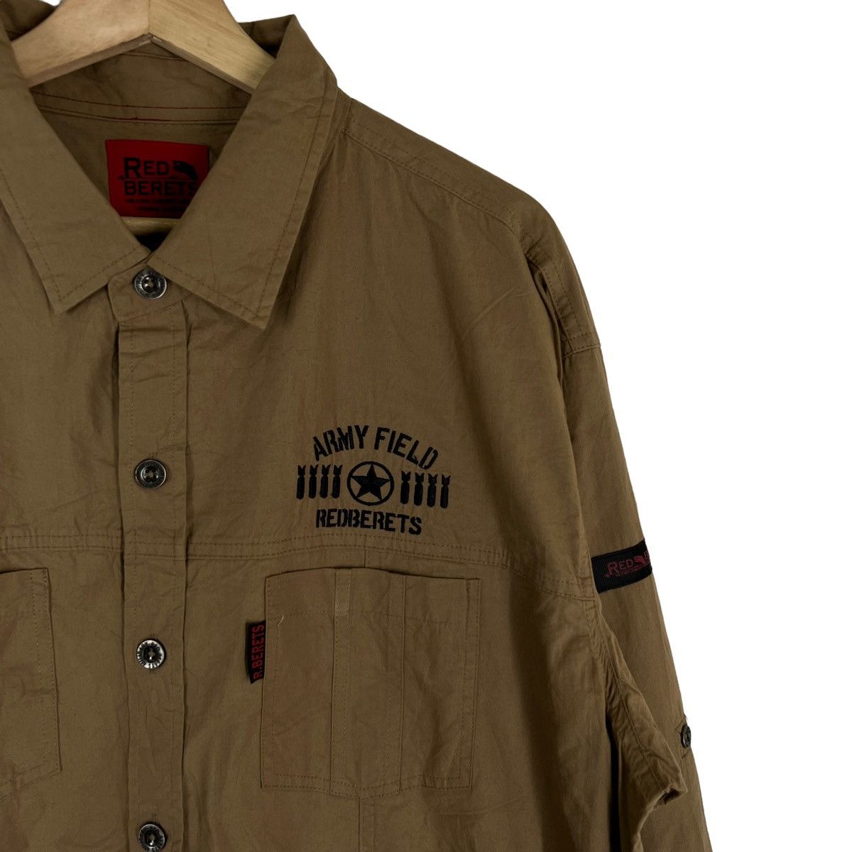 Japanese Brand VINTAGE RED BERETS CARGO MULTI POCKET JACKET ISSEY MIYAKE Size US XL / EU 56 / 4 - 4 Thumbnail