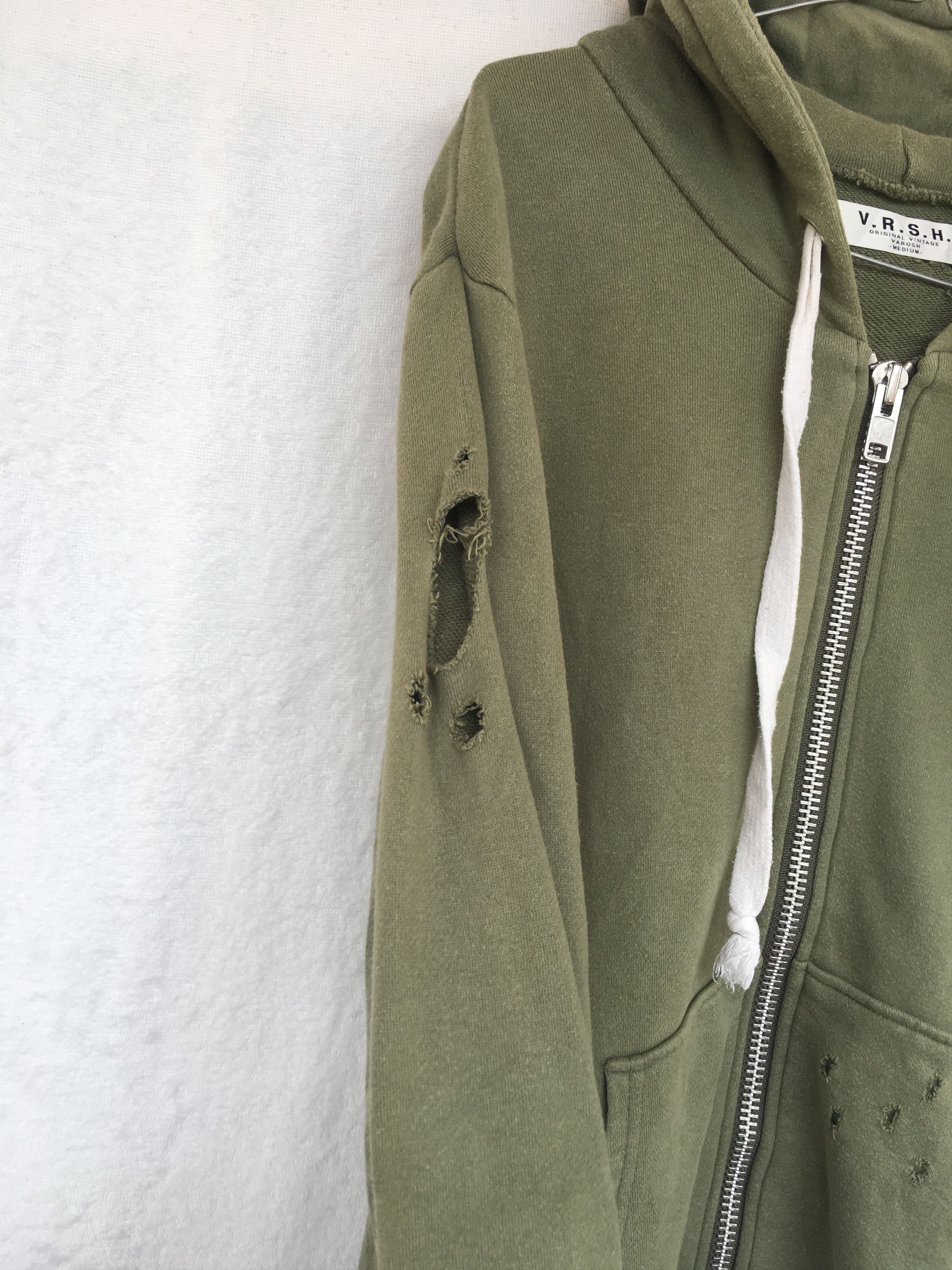 Japanese Brand Varosh Distress Hoodie Size US M / EU 48-50 / 2 - 3 Thumbnail