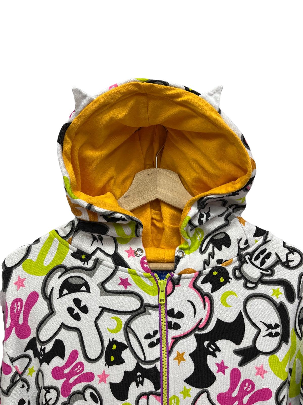 DC Comics DOPE🔥Vtg DISNEY All Over Print Ears Horny Hooded Cotton Size US M / EU 48-50 / 2 - 3 Thumbnail