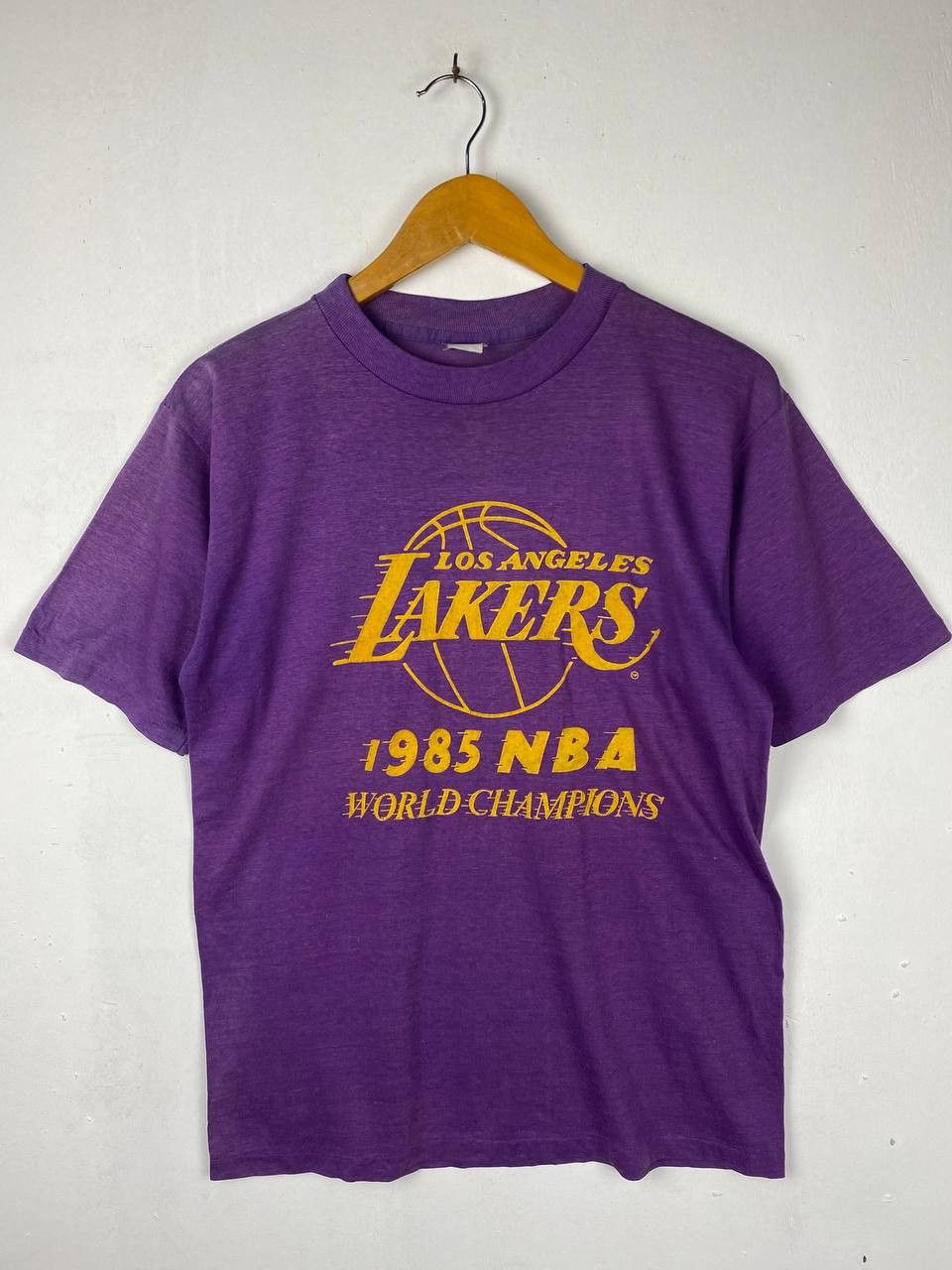 NBA Vintage Rare 80s Los Angeles Lakers World Champions faded Size US L / EU 52-54 / 3 - 1 Thumbnail