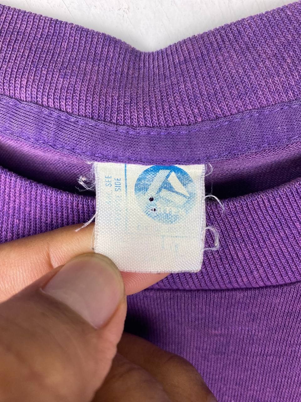 NBA Vintage Rare 80s Los Angeles Lakers World Champions faded Size US L / EU 52-54 / 3 - 5 Thumbnail