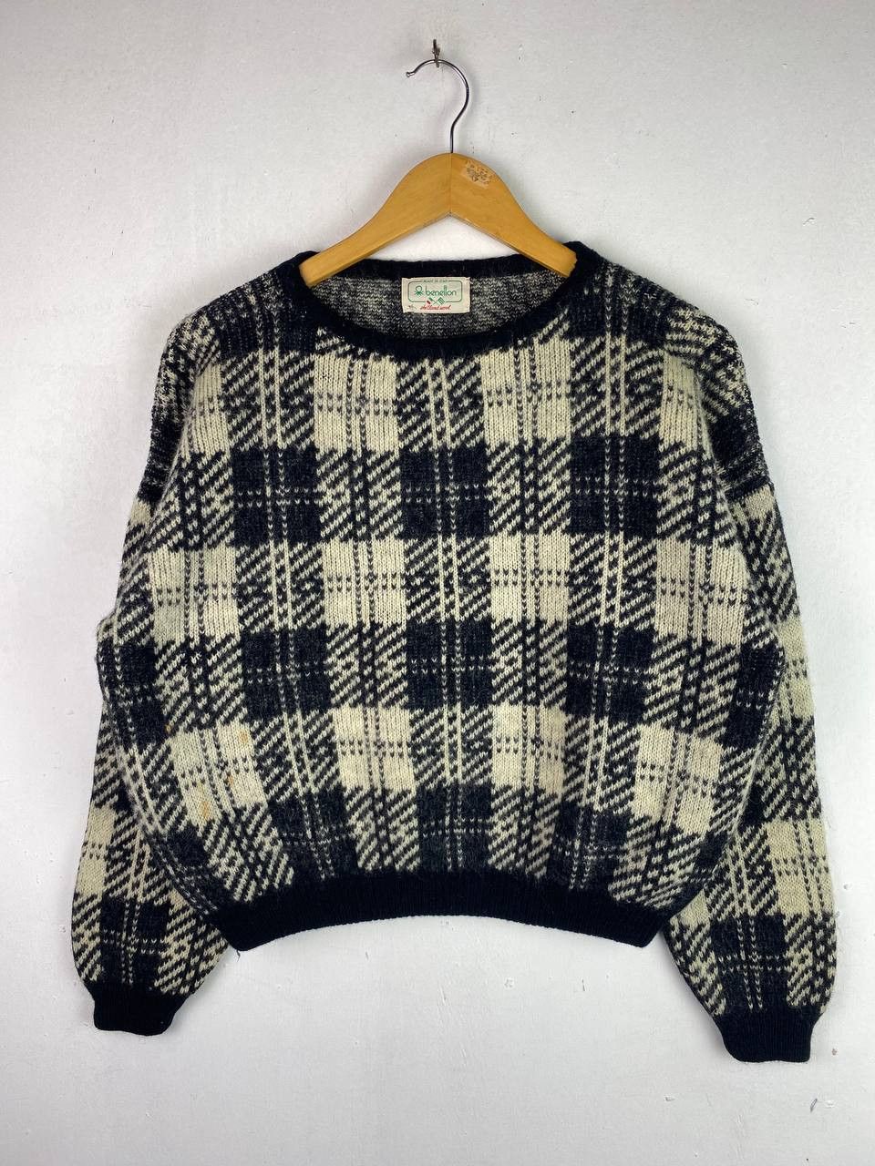 vintage united colors of benetton wool sweatshirt