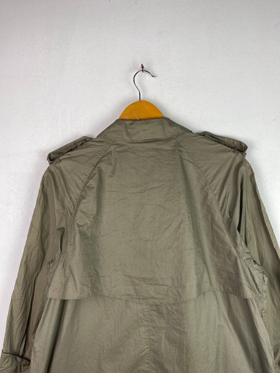 Burberry vintage burberrys trench coat nice design Size US M / EU 48-50 / 2 - 9 Thumbnail