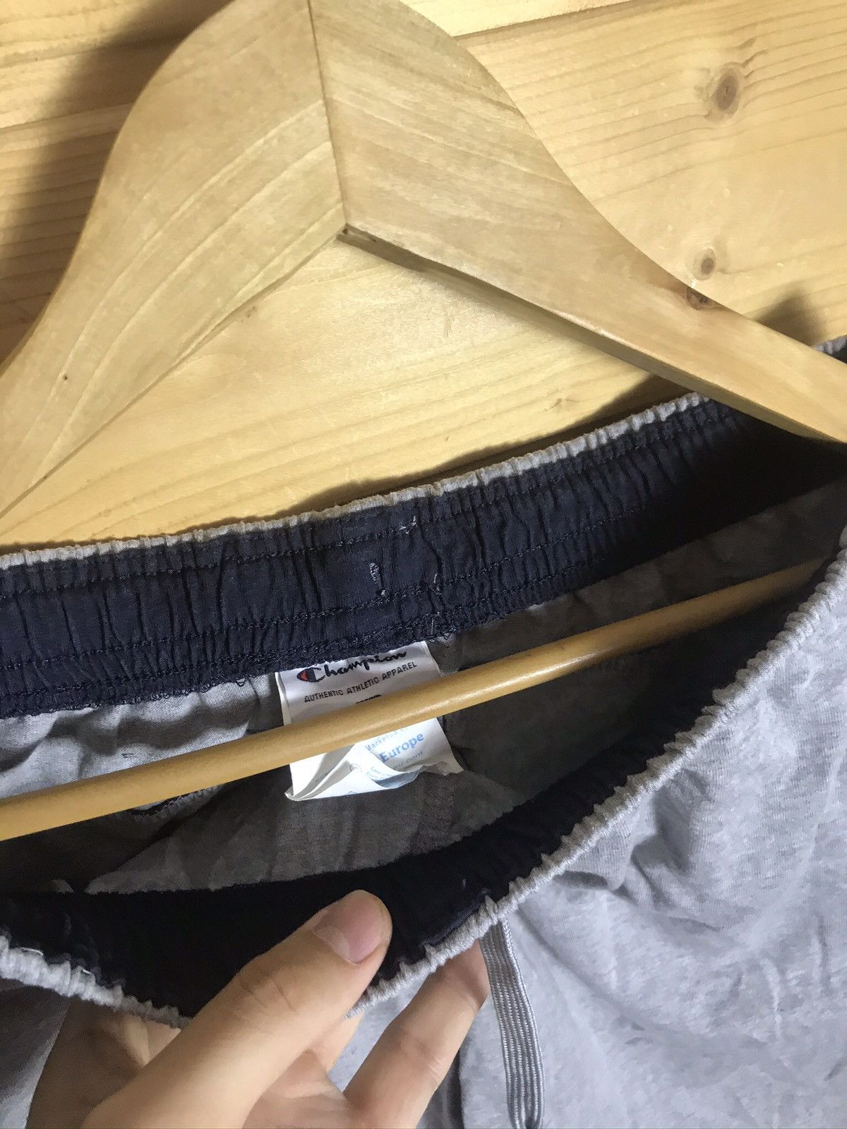 Champion Vintage Champion shorts Size US 32 / EU 48 - 4 Thumbnail