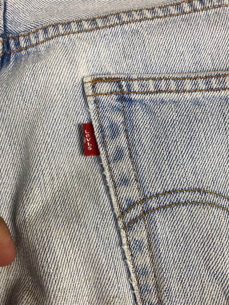vintage levis 505 regular fit distressed denim
