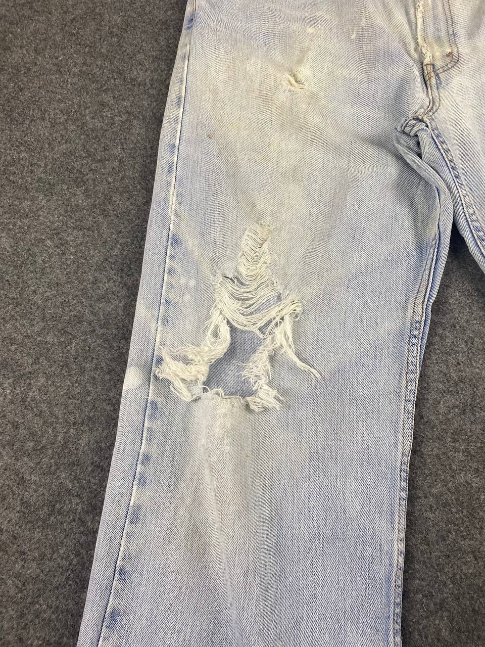 vintage levis 505 regular fit distressed denim