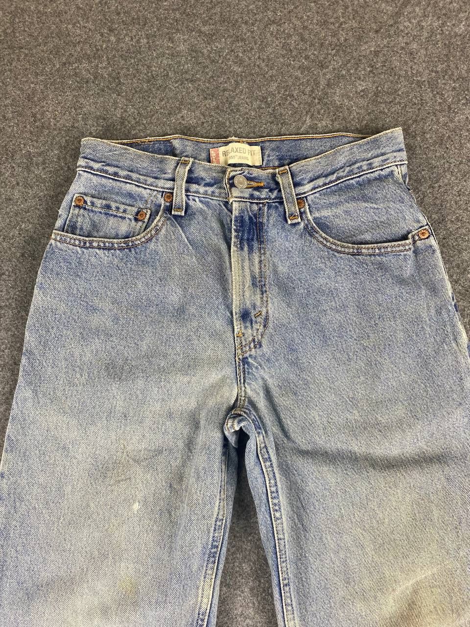Levi's levis 550 relaxed fit lightwash distressed denim Size US 30 / EU 46 - 9 Thumbnail