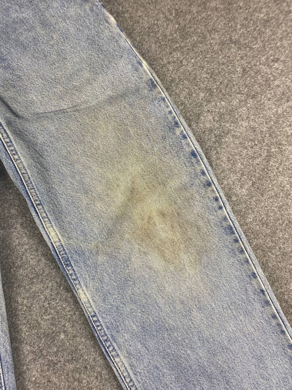 Levi's levis 550 relaxed fit lightwash distressed denim Size US 30 / EU 46 - 10 Thumbnail
