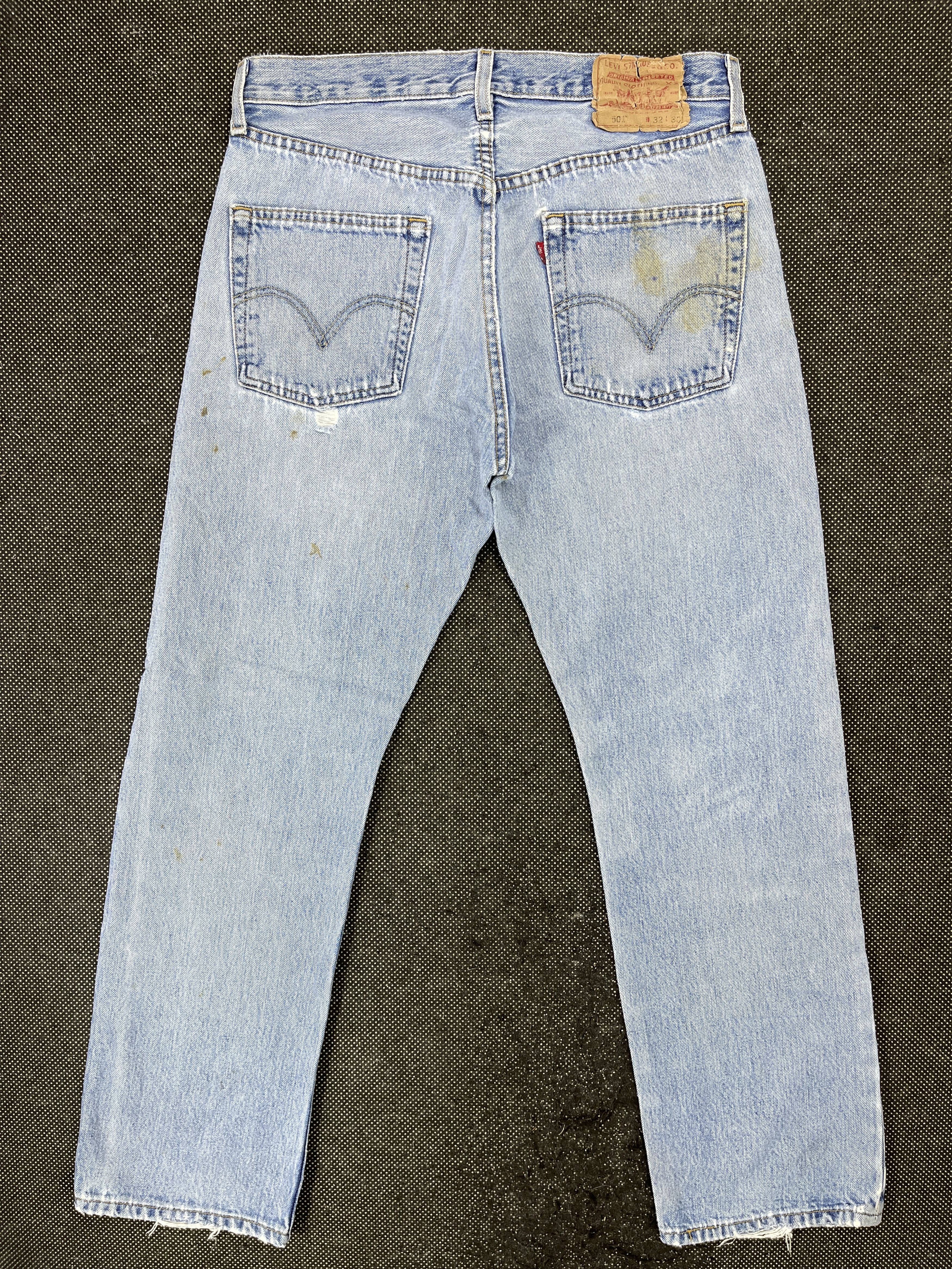 Levi's Vintage Levis 501 Distressed Jeans - J690 Size US 32 / EU 48 - 2 Thumbnail