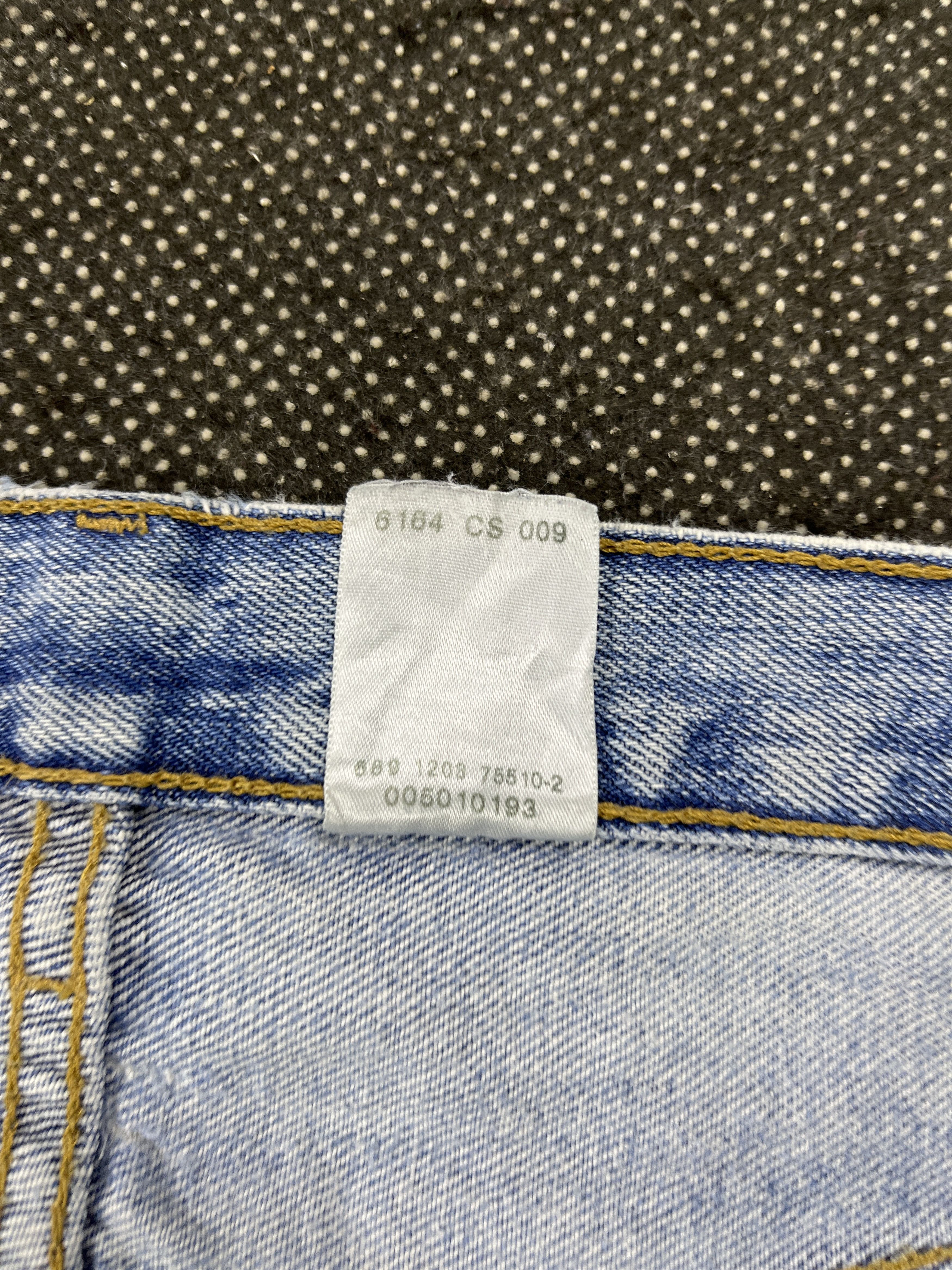 Levi's Vintage Levis 501 Distressed Jeans - J690 Size US 32 / EU 48 - 9 Thumbnail