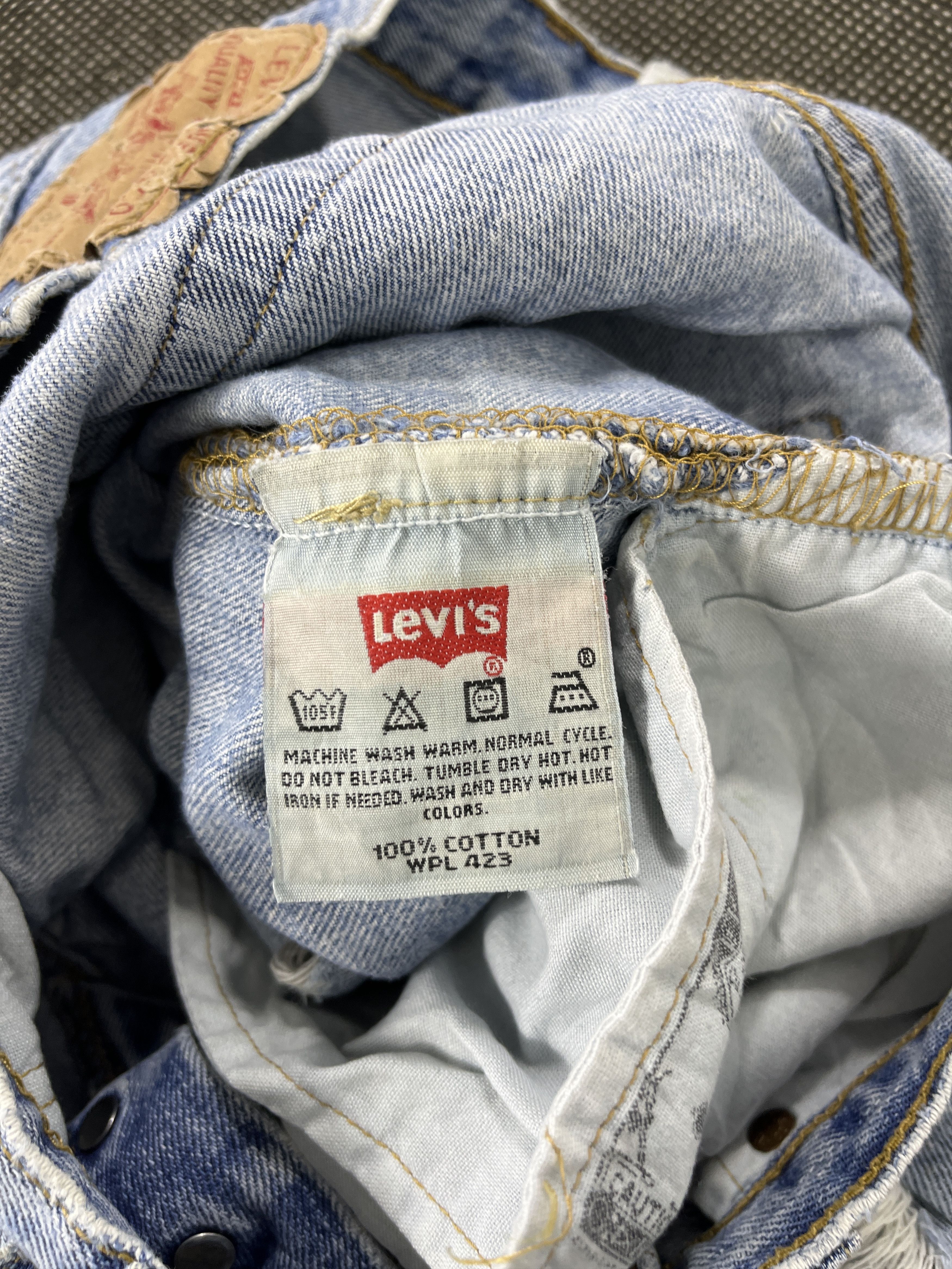 Levi's Vintage Levis 501 Distressed Jeans - J690 Size US 32 / EU 48 - 10 Thumbnail