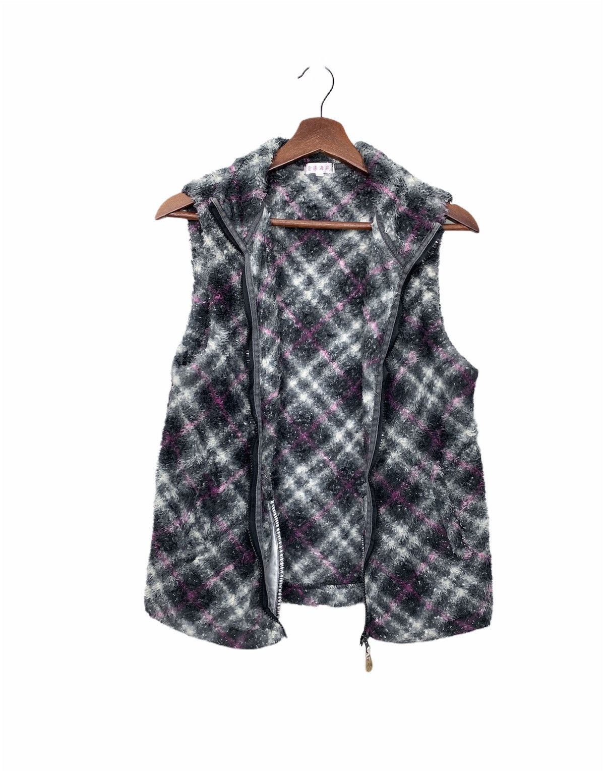 Japanese Brand Plaid Checkered Allover Fullprinted Fur Sherpa Vest Jacket Size S / US 4 / IT 40 - 4 Thumbnail