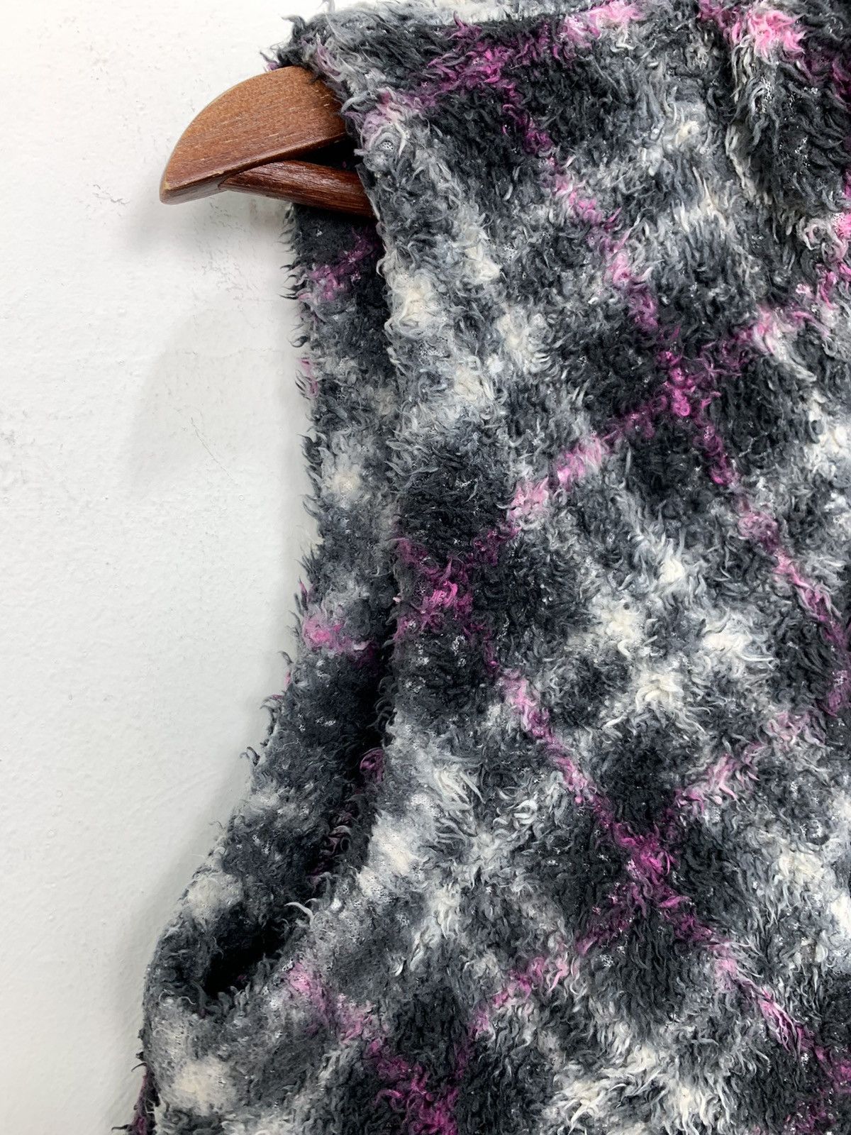 Japanese Brand Plaid Checkered Allover Fullprinted Fur Sherpa Vest Jacket Size S / US 4 / IT 40 - 10 Thumbnail