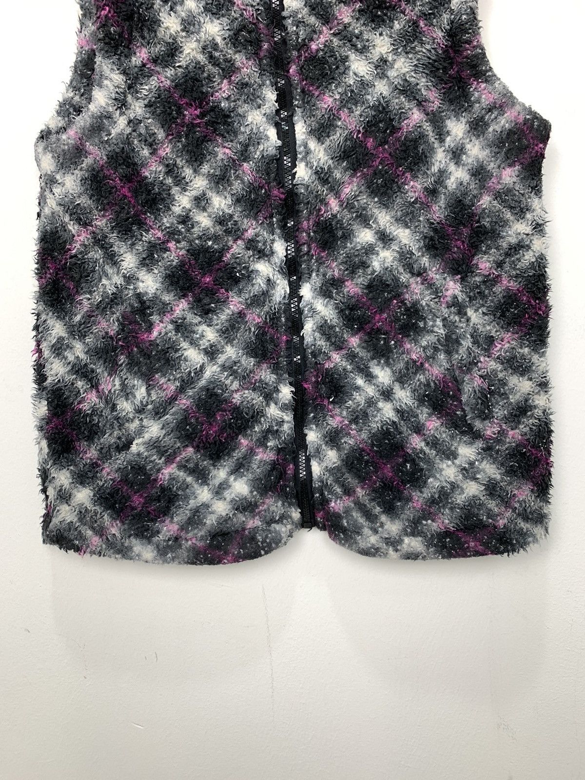 Japanese Brand Plaid Checkered Allover Fullprinted Fur Sherpa Vest Jacket Size S / US 4 / IT 40 - 6 Thumbnail