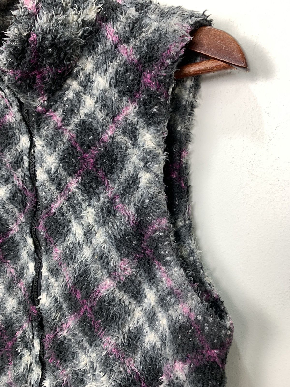 Japanese Brand Plaid Checkered Allover Fullprinted Fur Sherpa Vest Jacket Size S / US 4 / IT 40 - 11 Thumbnail