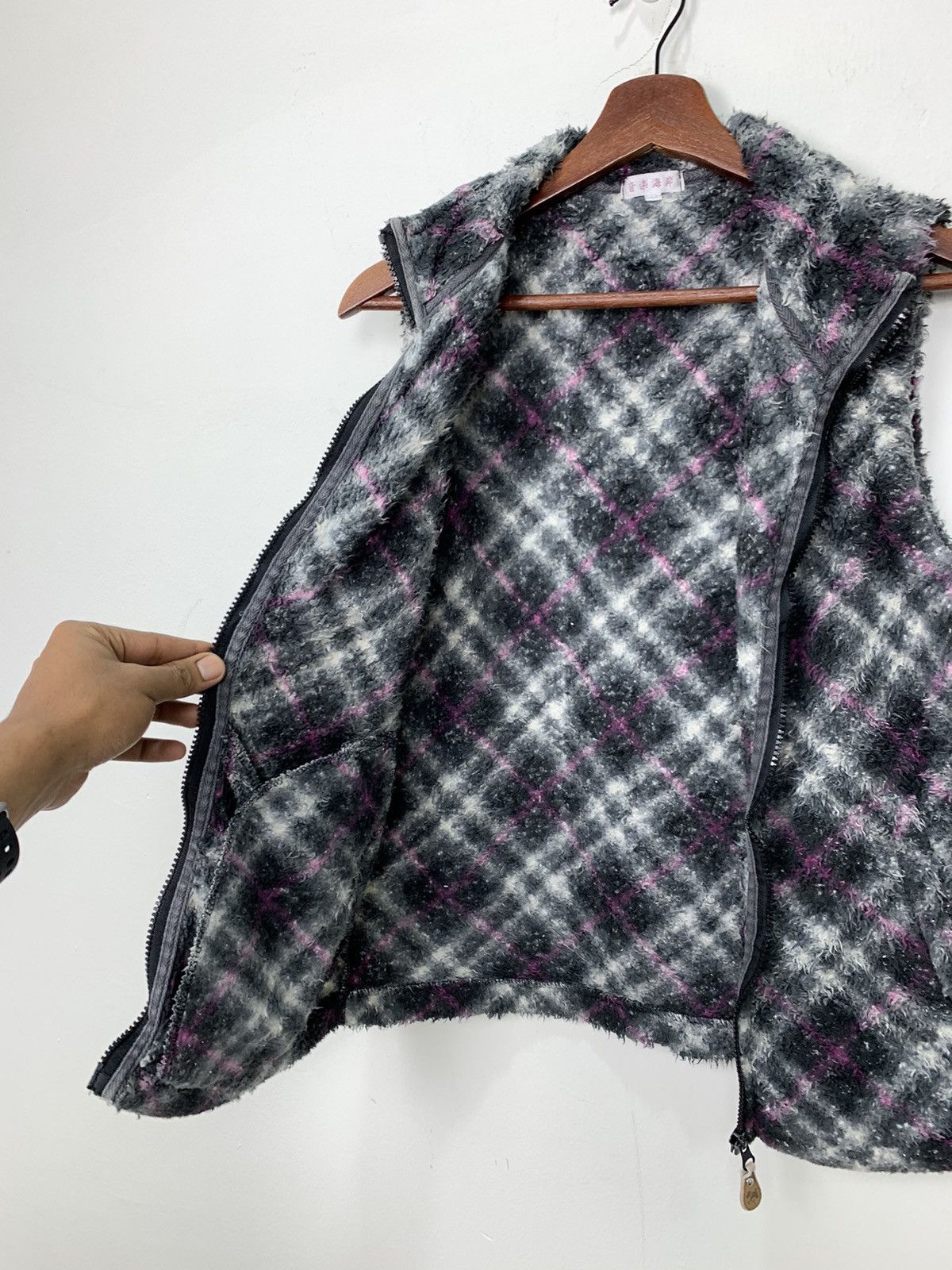 Japanese Brand Plaid Checkered Allover Fullprinted Fur Sherpa Vest Jacket Size S / US 4 / IT 40 - 16 Thumbnail