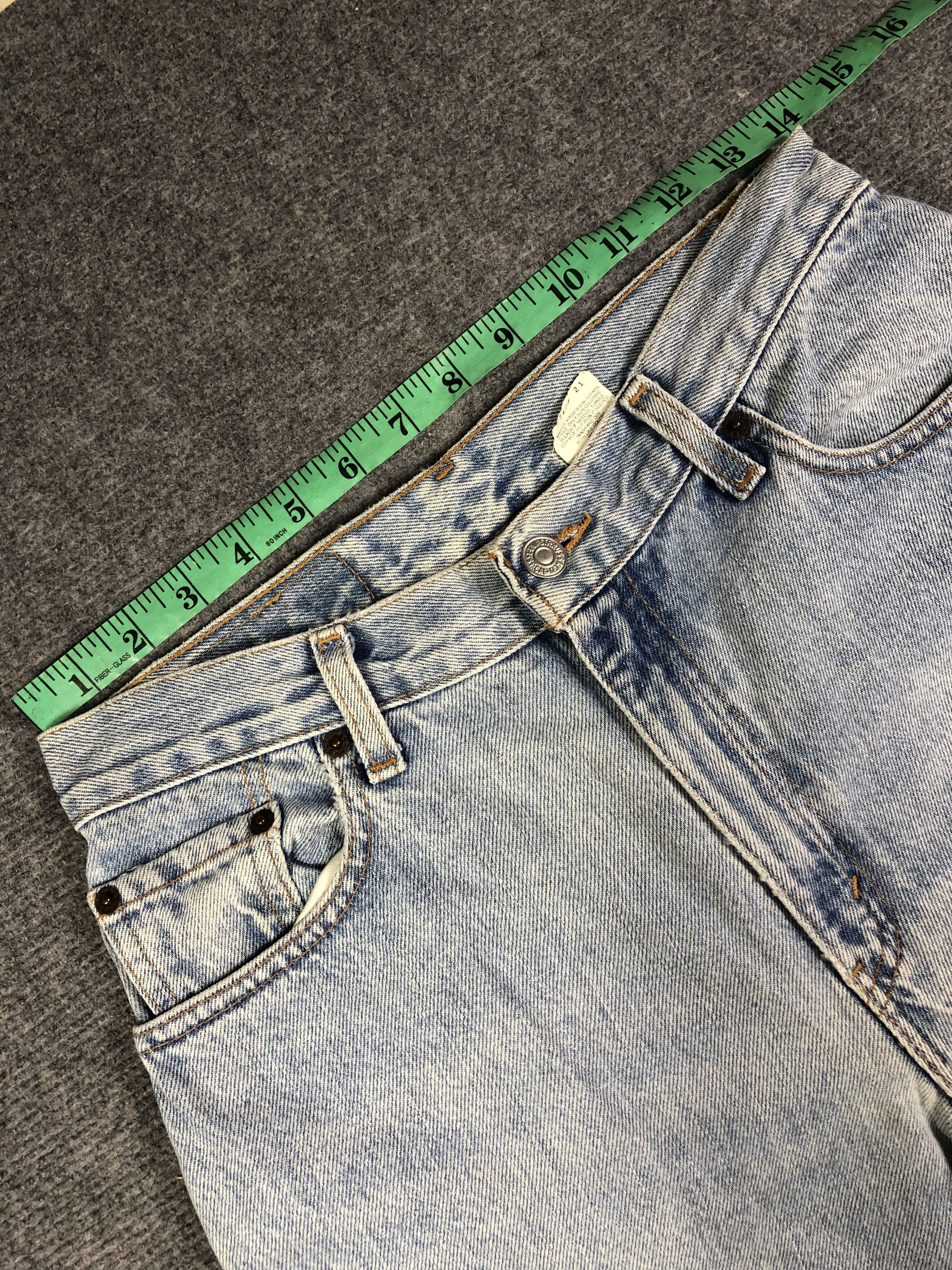 Levi's Light Blue Vintage Levis 550 Relaxed Fit Tapered Leg 28x30.5 Size 28" / US 6 / IT 42 - 3 Thumbnail