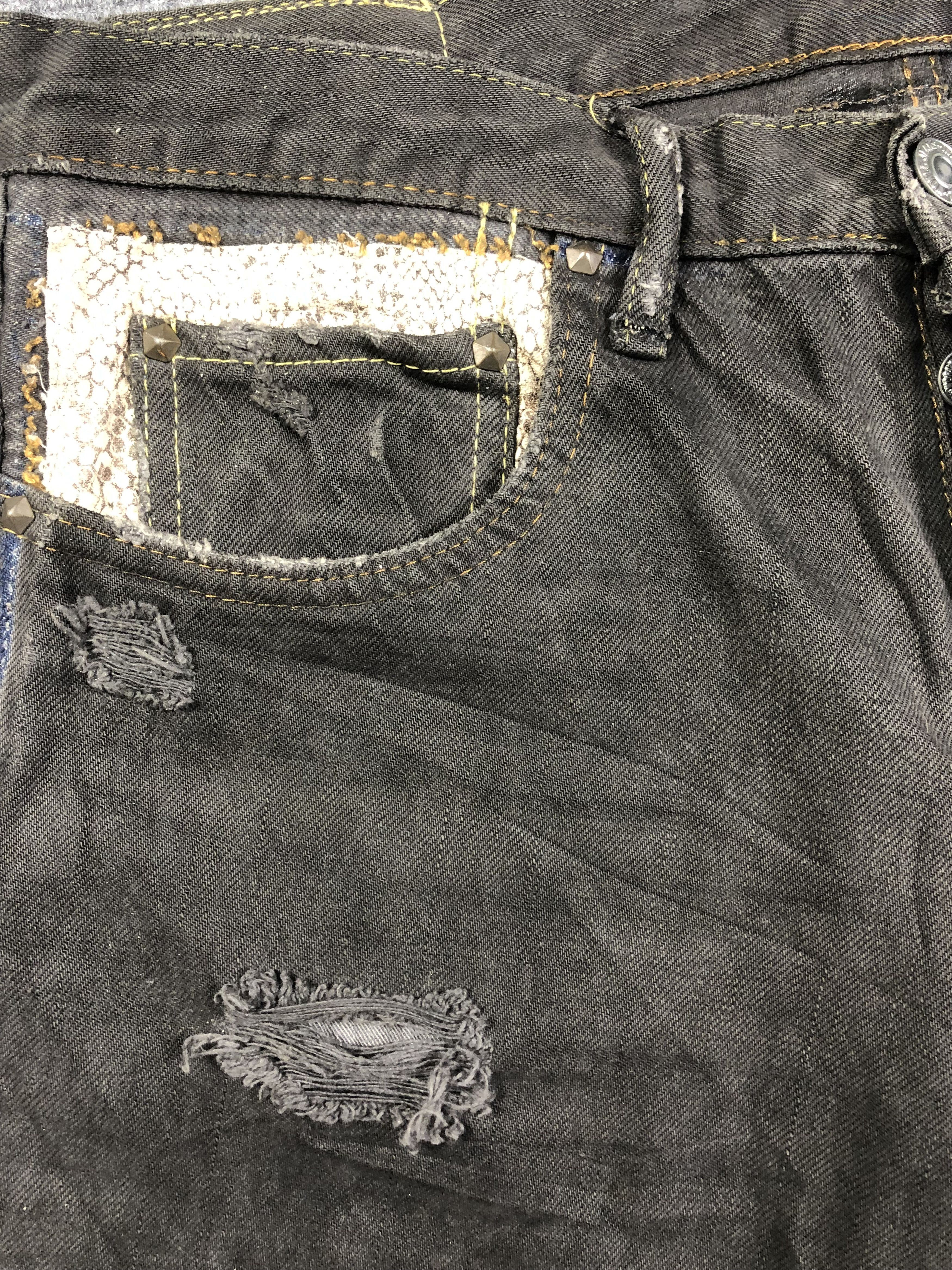 Japanese Brand RNA Inc Ripper Jeans 33x27.5 Size US 33 - 4 Thumbnail