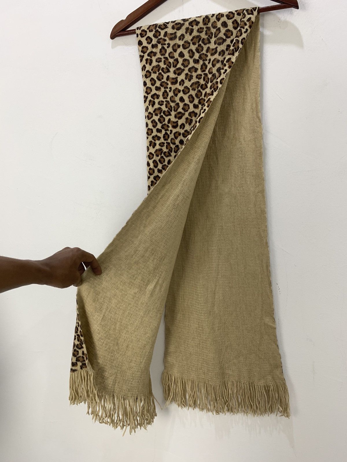 Habitat × Other CHEETAH Skin Pattern Fullprint Wool Knitwear Muffler Scarf Size ONE SIZE - 6 Thumbnail