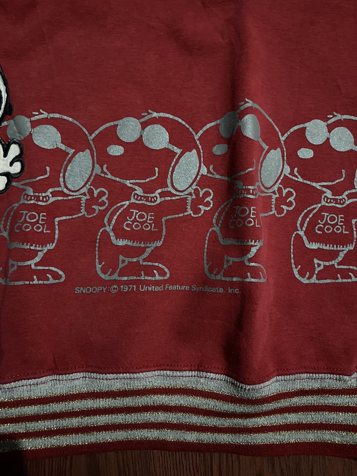 Cartoon Network 70s Joe Cool Snoopy Sweaters Size US L / EU 52-54 / 3 - 7 Thumbnail