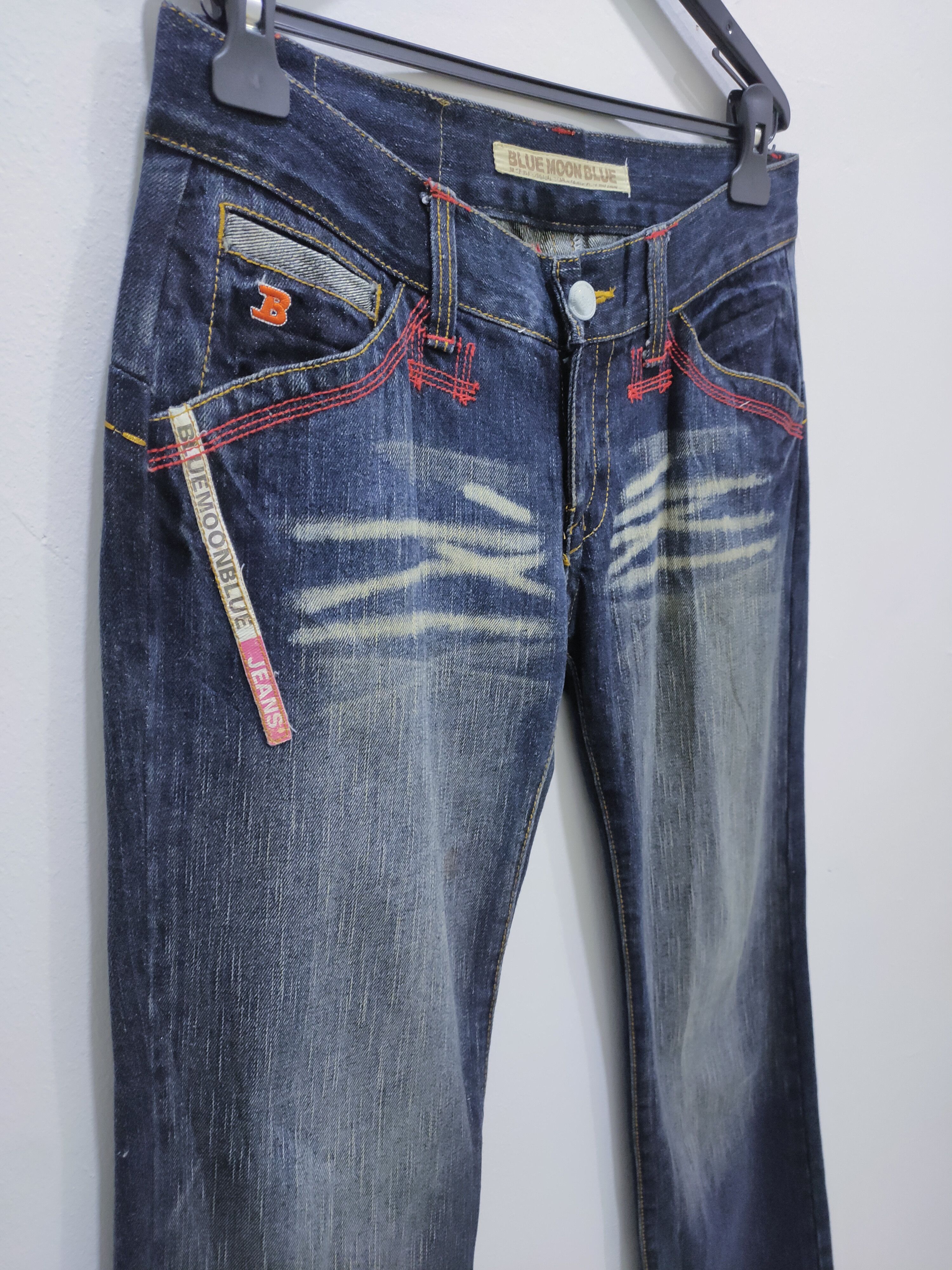 Blue Blue Japan × Two Moon BLUE MOON BLUE Handcrafted Stone Wash BigLogo Graphic Jeans Size US 32 / EU 48 - 6 Thumbnail