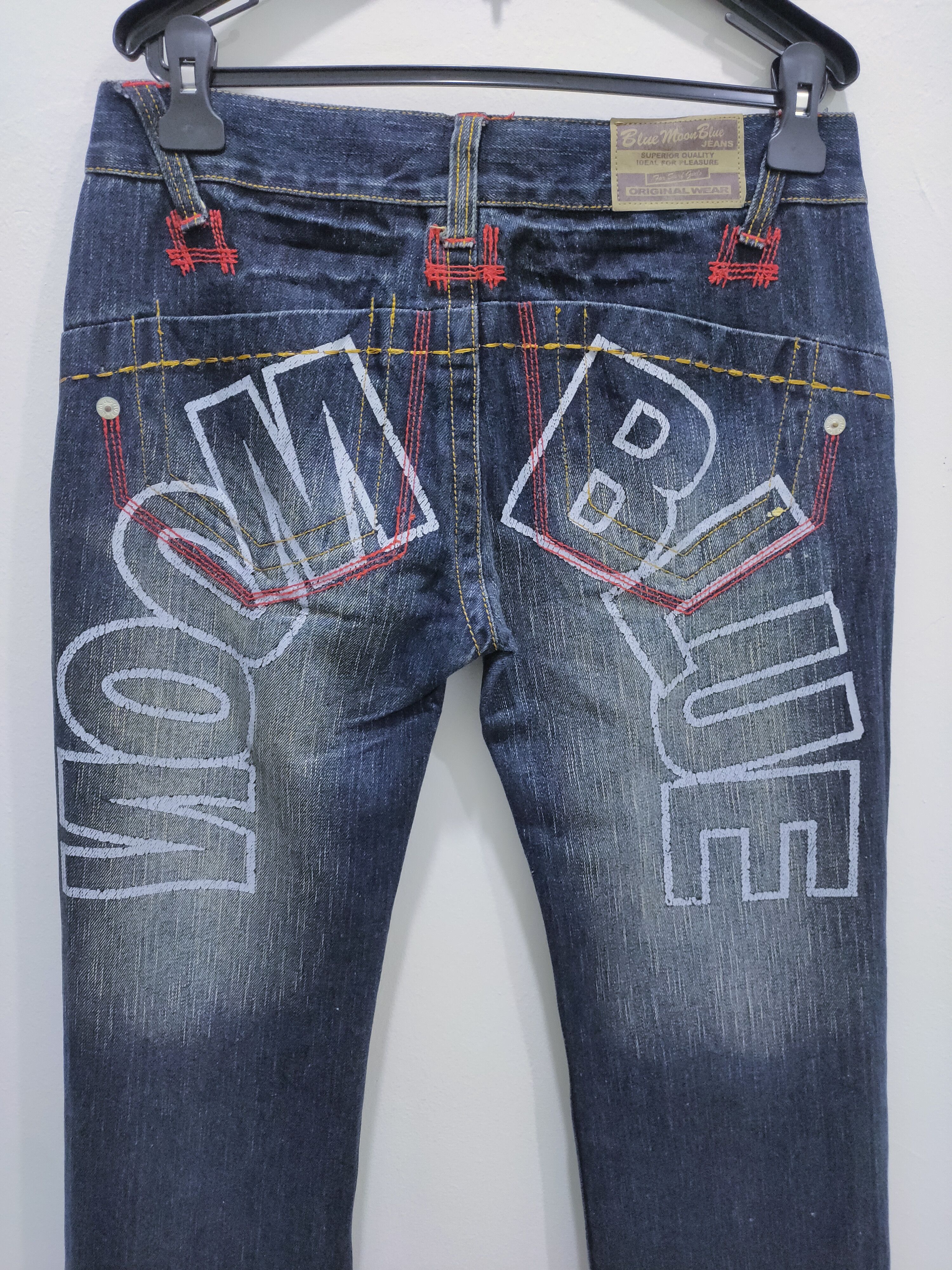 Blue Blue Japan × Two Moon BLUE MOON BLUE Handcrafted Stone Wash BigLogo Graphic Jeans Size US 32 / EU 48 - 11 Thumbnail