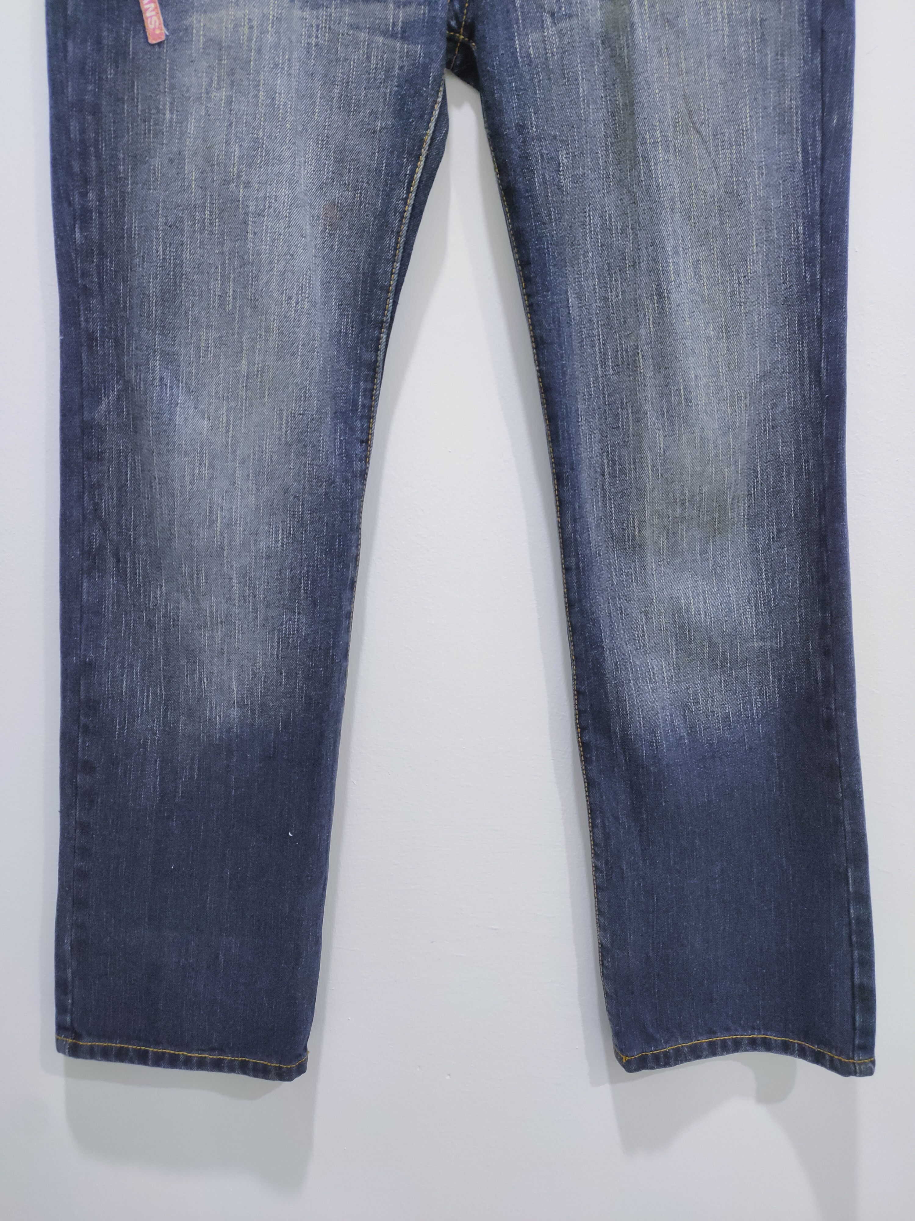Blue Blue Japan × Two Moon BLUE MOON BLUE Handcrafted Stone Wash BigLogo Graphic Jeans Size US 32 / EU 48 - 5 Thumbnail