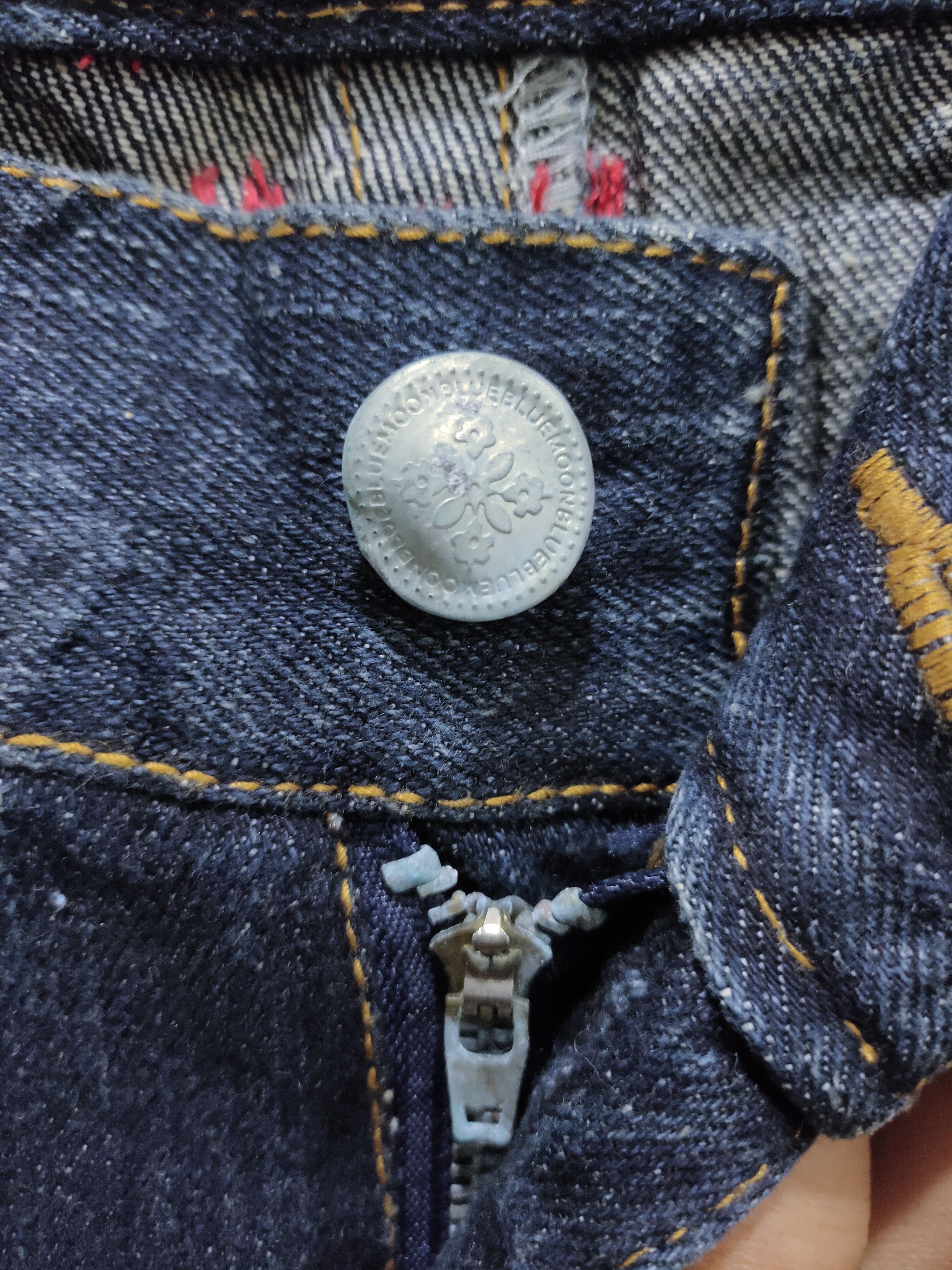Blue Blue Japan × Two Moon BLUE MOON BLUE Handcrafted Stone Wash BigLogo Graphic Jeans Size US 32 / EU 48 - 18 Thumbnail