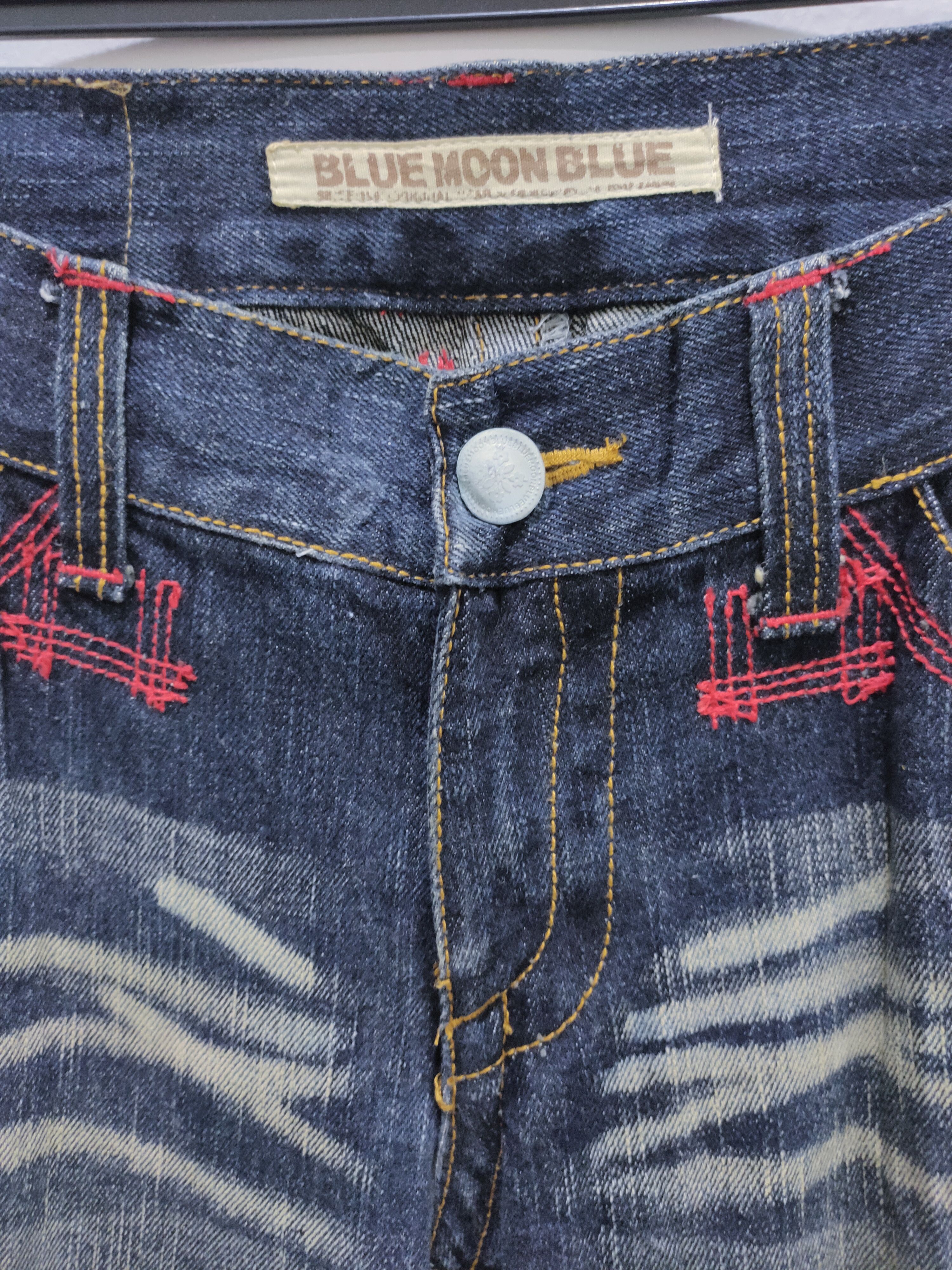 Blue Blue Japan × Two Moon BLUE MOON BLUE Handcrafted Stone Wash BigLogo Graphic Jeans Size US 32 / EU 48 - 8 Thumbnail