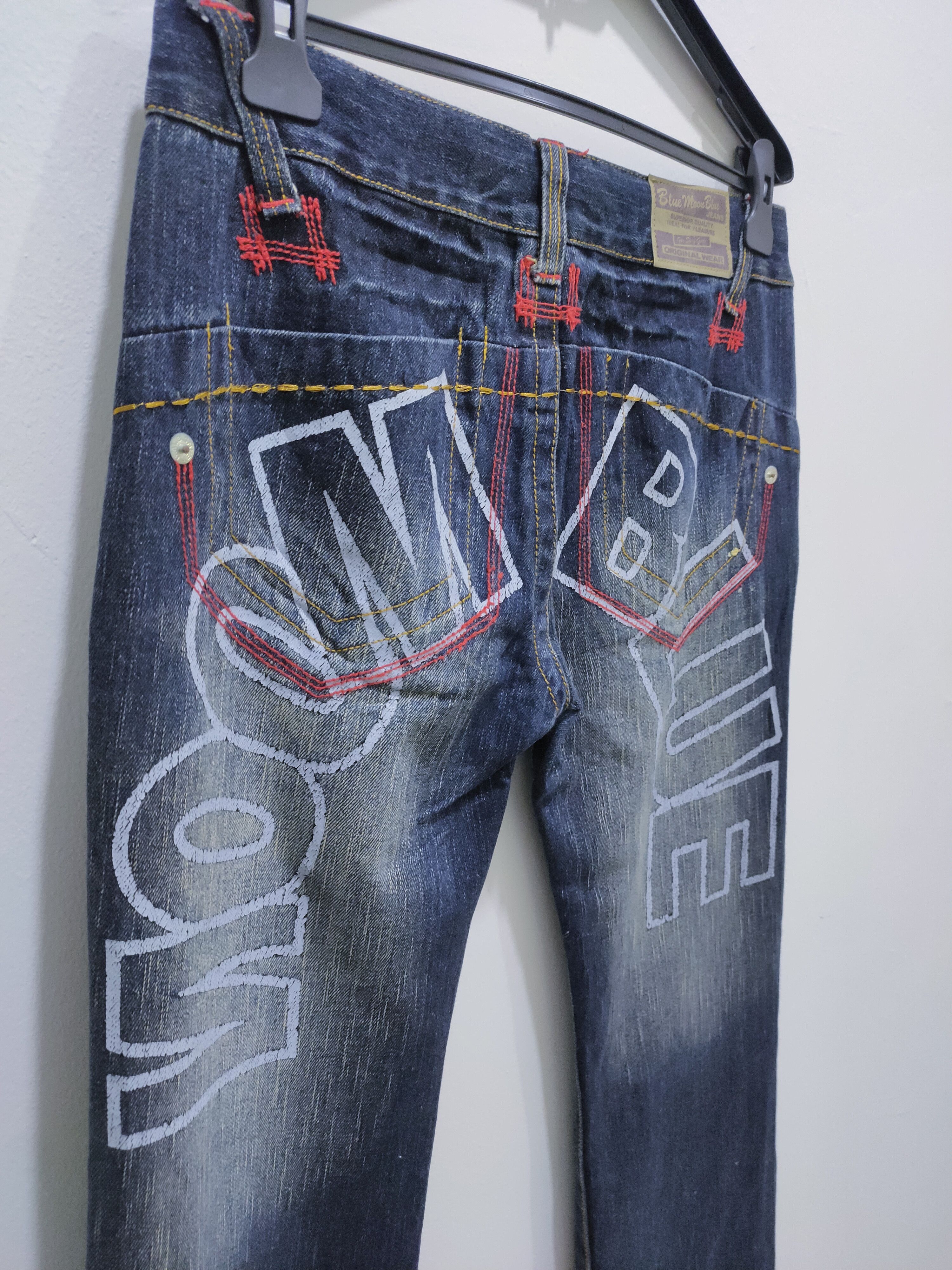 Blue Blue Japan × Two Moon BLUE MOON BLUE Handcrafted Stone Wash BigLogo Graphic Jeans Size US 32 / EU 48 - 13 Thumbnail