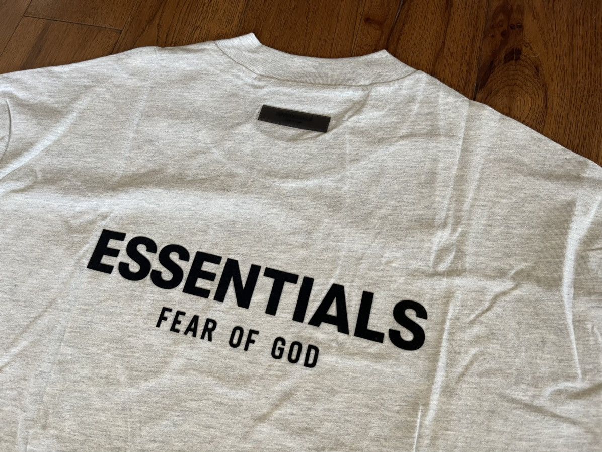 FOG × Fear of God × Pacsun FoG Essentials Fear Of God Light Oatmeal Logo T-Shirt Sz (L) Size US L / EU 52-54 / 3 - 3 Thumbnail