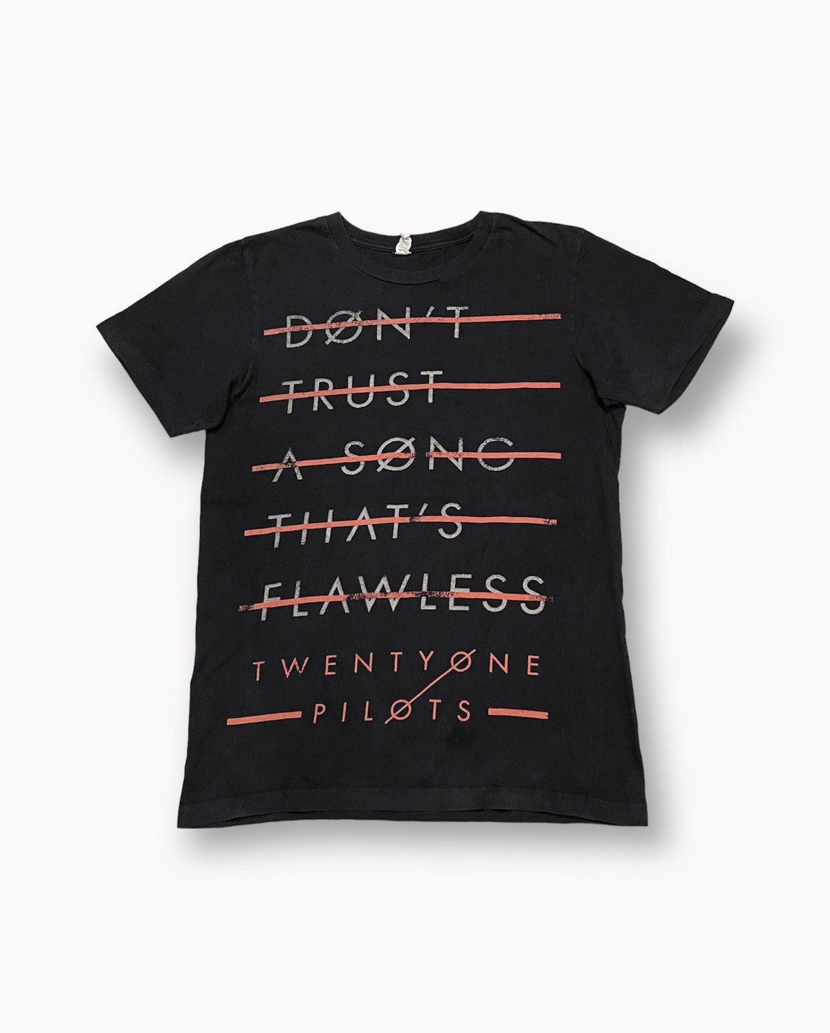 TWENTY ONE PILOTS T-SHIRT