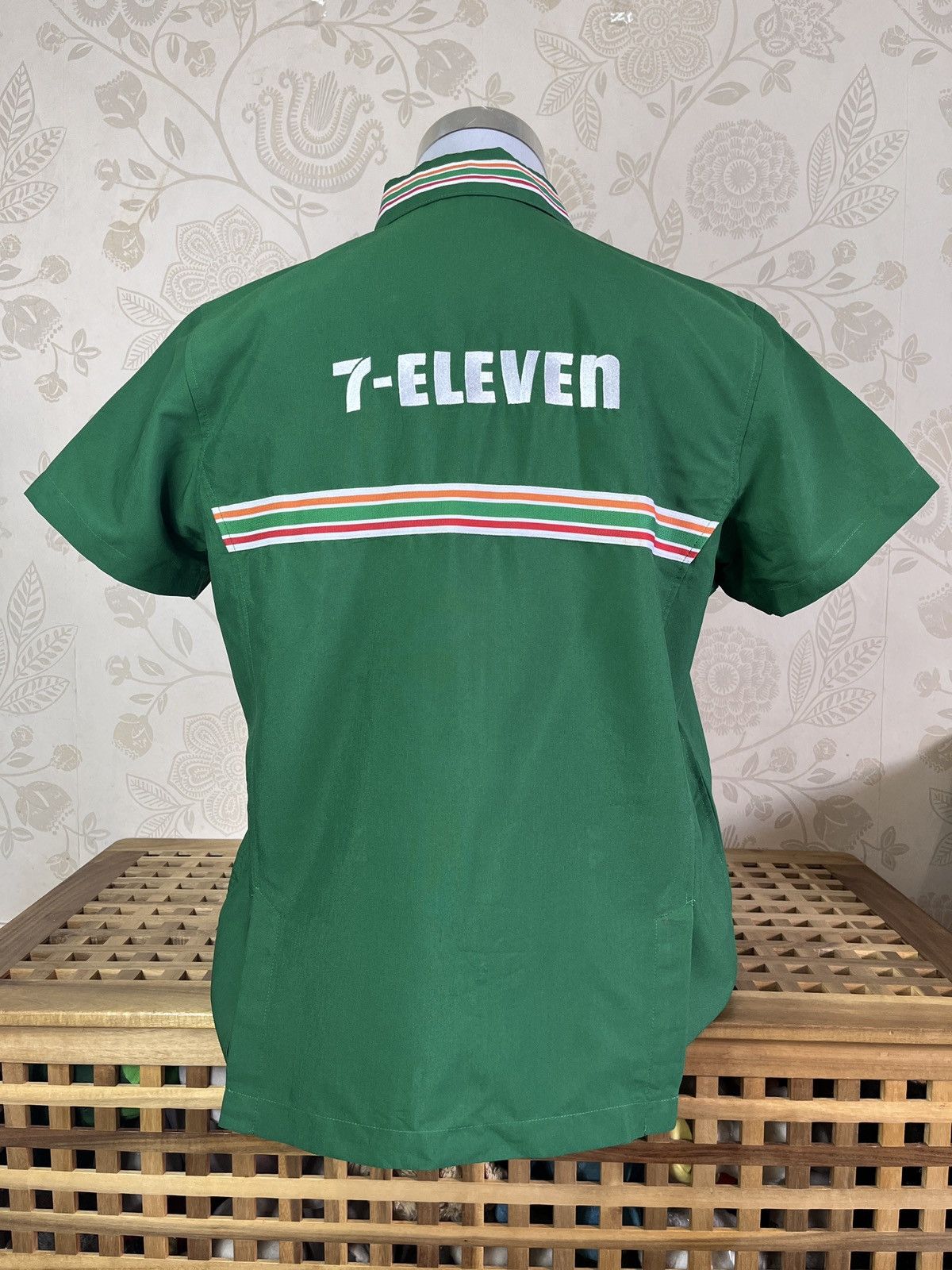 Uniform Wares 7-Eleven Uniform Japan Stores Vintage Full Zipped Size US L / EU 52-54 / 3 - 2 Thumbnail