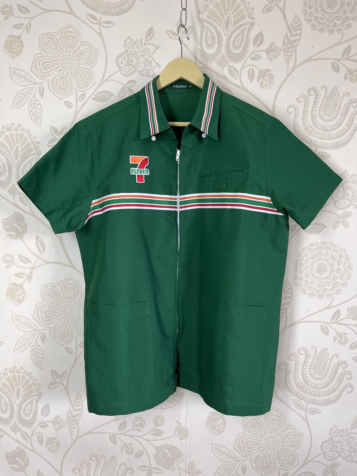 Uniform Wares 7-Eleven Uniform Japan Stores Vintage Full Zipped Size US L / EU 52-54 / 3 - 17 Thumbnail