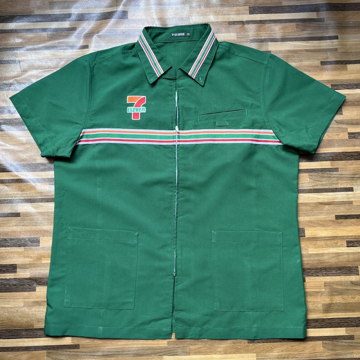 Uniform Wares 7-Eleven Uniform Japan Stores Vintage Full Zipped Size US L / EU 52-54 / 3 - 16 Thumbnail