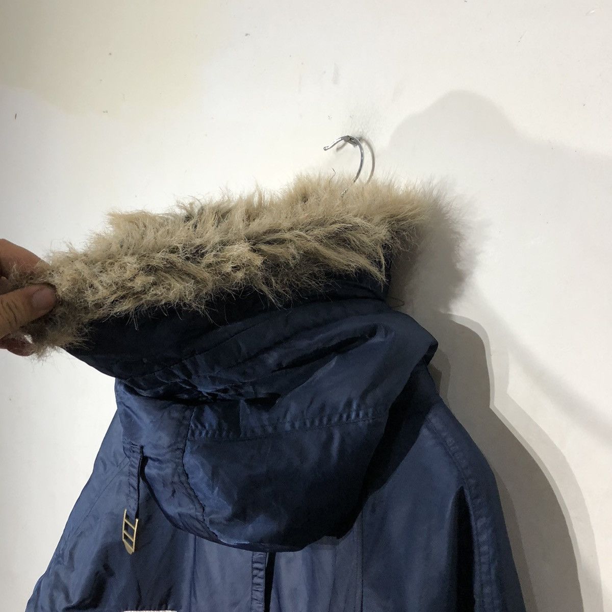 Japanese Brand VINTAGE 80's GRAVIS BIG LOGO PARKA Size US L / EU 52-54 / 3 - 8 Thumbnail
