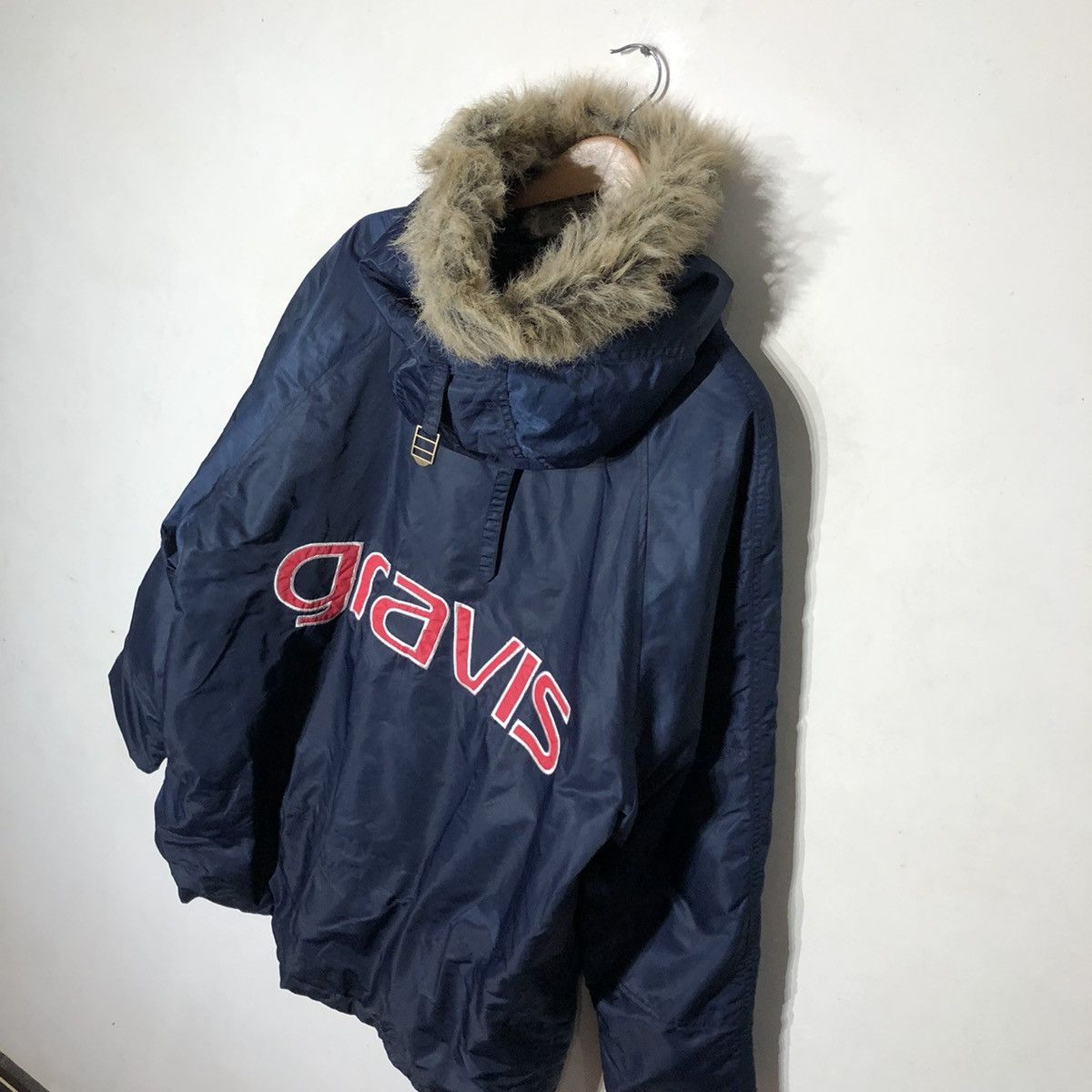 Japanese Brand VINTAGE 80's GRAVIS BIG LOGO PARKA Size US L / EU 52-54 / 3 - 7 Thumbnail