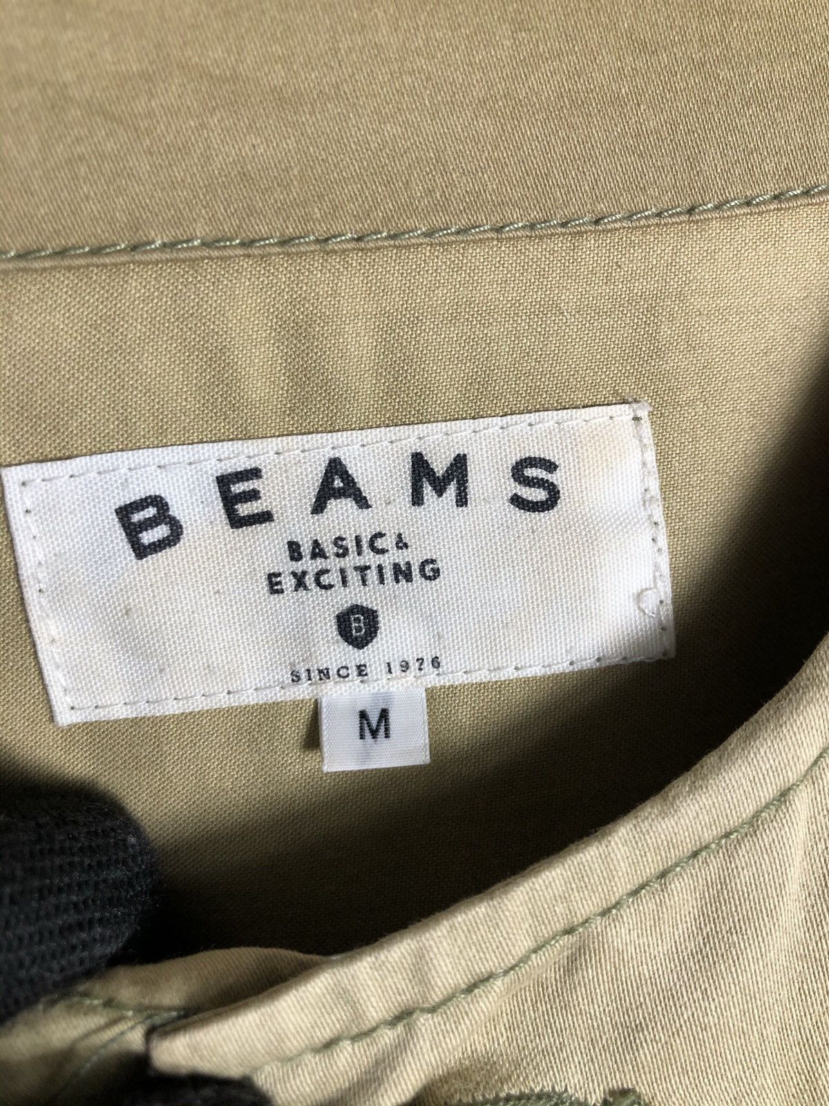 Beams Plus Japanese Brand Beams multi Pocket cargo Button ups Size US M / EU 48-50 / 2 - 9 Thumbnail