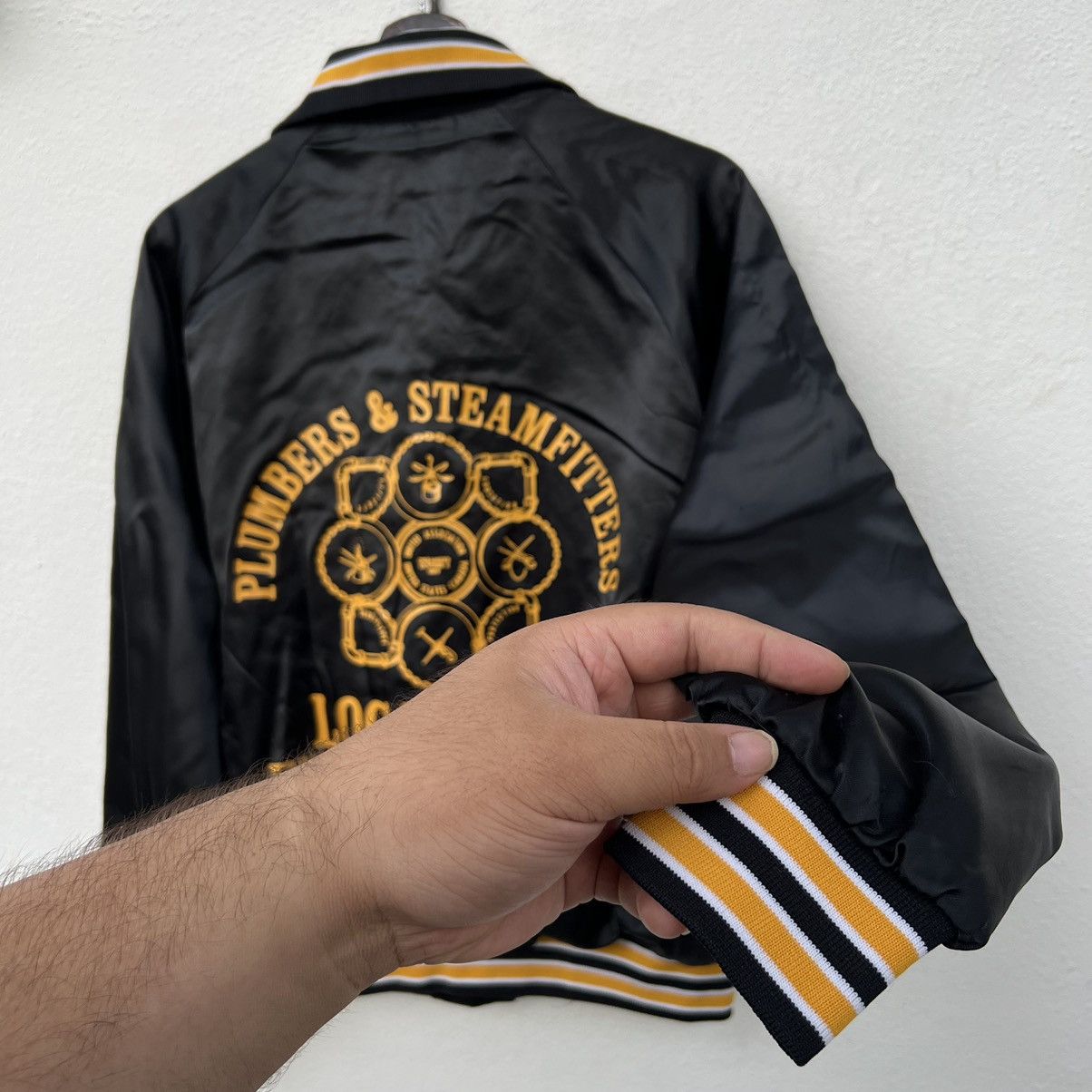 Toyo Enterprises VINTAGE UNION GARMENT COMPANY BOMBER JACKET BIG LOGO USA Size US M / EU 48-50 / 2 - 10 Thumbnail