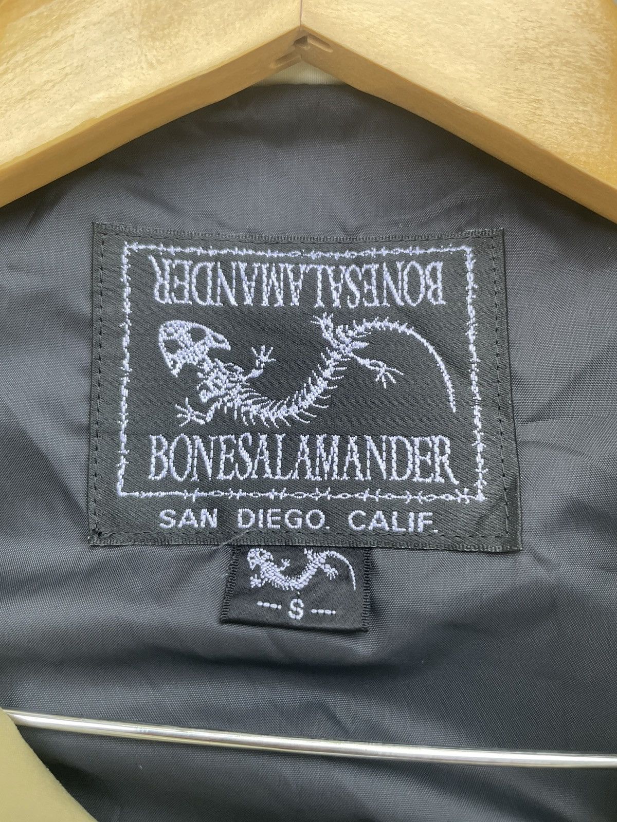 Japanese Brand Vintage Bone Salamander Jacket Size US XL / EU 56 / 4 - 10 Thumbnail
