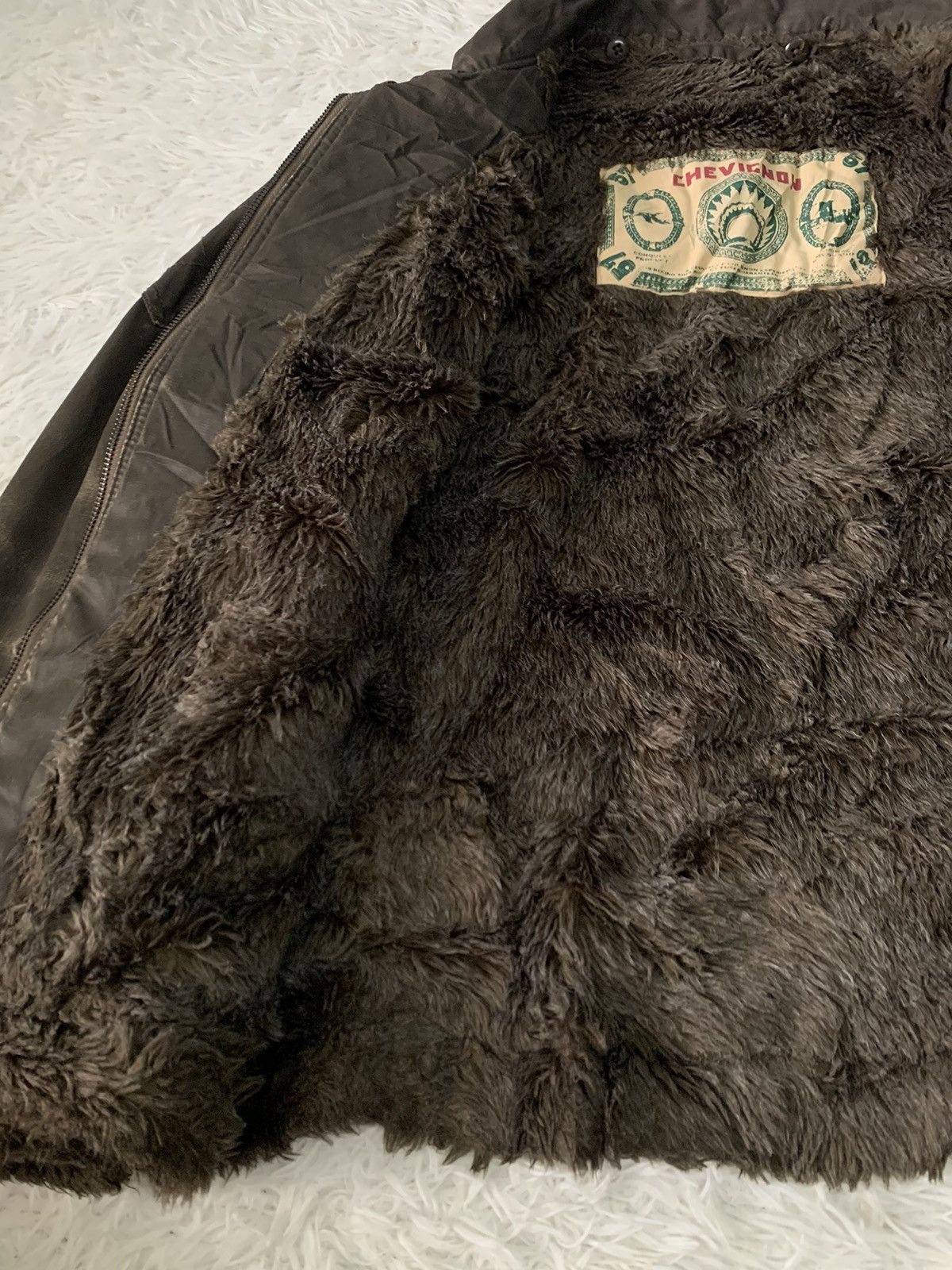 Chevignon Chevignon Jacket With Hairy Fur Like Inner Size US M / EU 48-50 / 2 - 15 Thumbnail