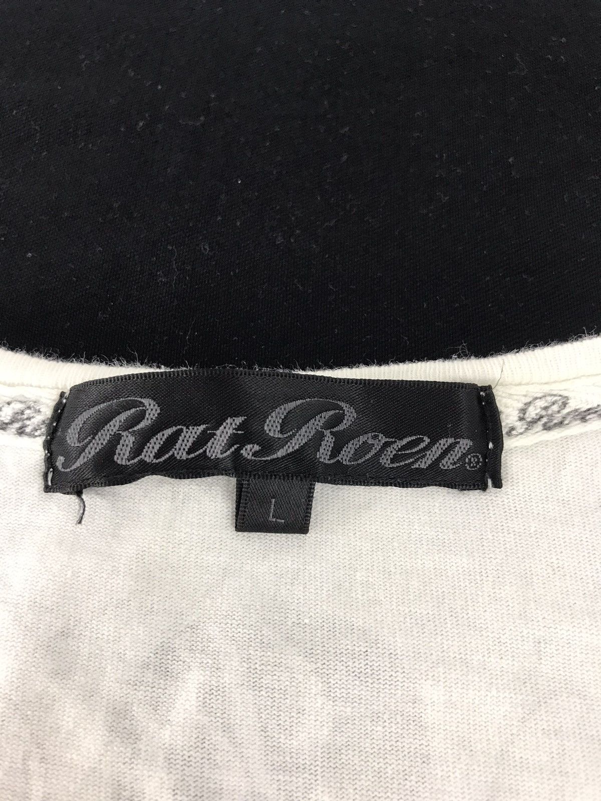 Japanese Brand Vintage Rat Roen Big Bone Skull Logo Tee Printed Size M / US 6-8 / IT 42-44 - 4 Thumbnail