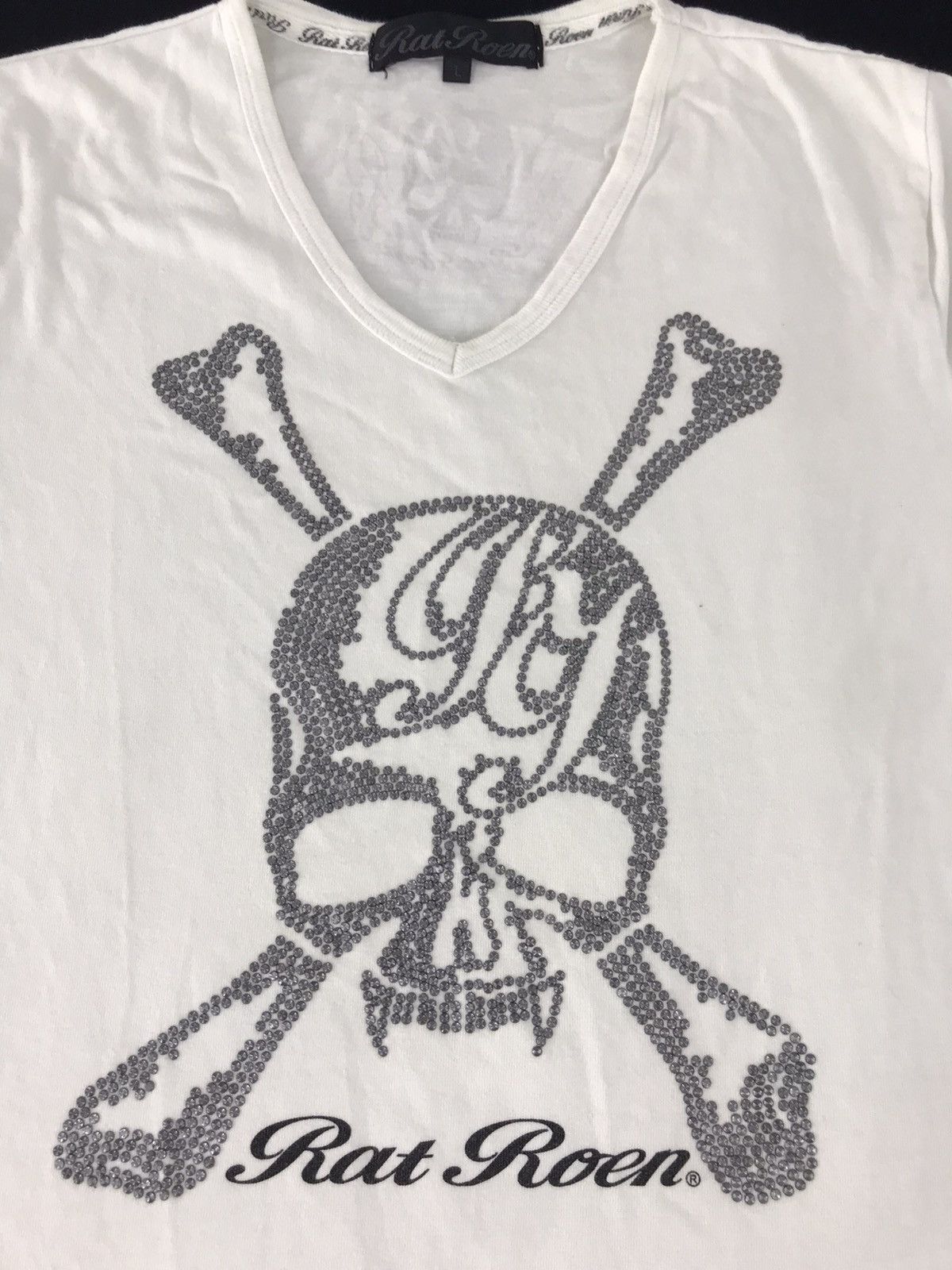 Japanese Brand Vintage Rat Roen Big Bone Skull Logo Tee Printed Size M / US 6-8 / IT 42-44 - 3 Thumbnail