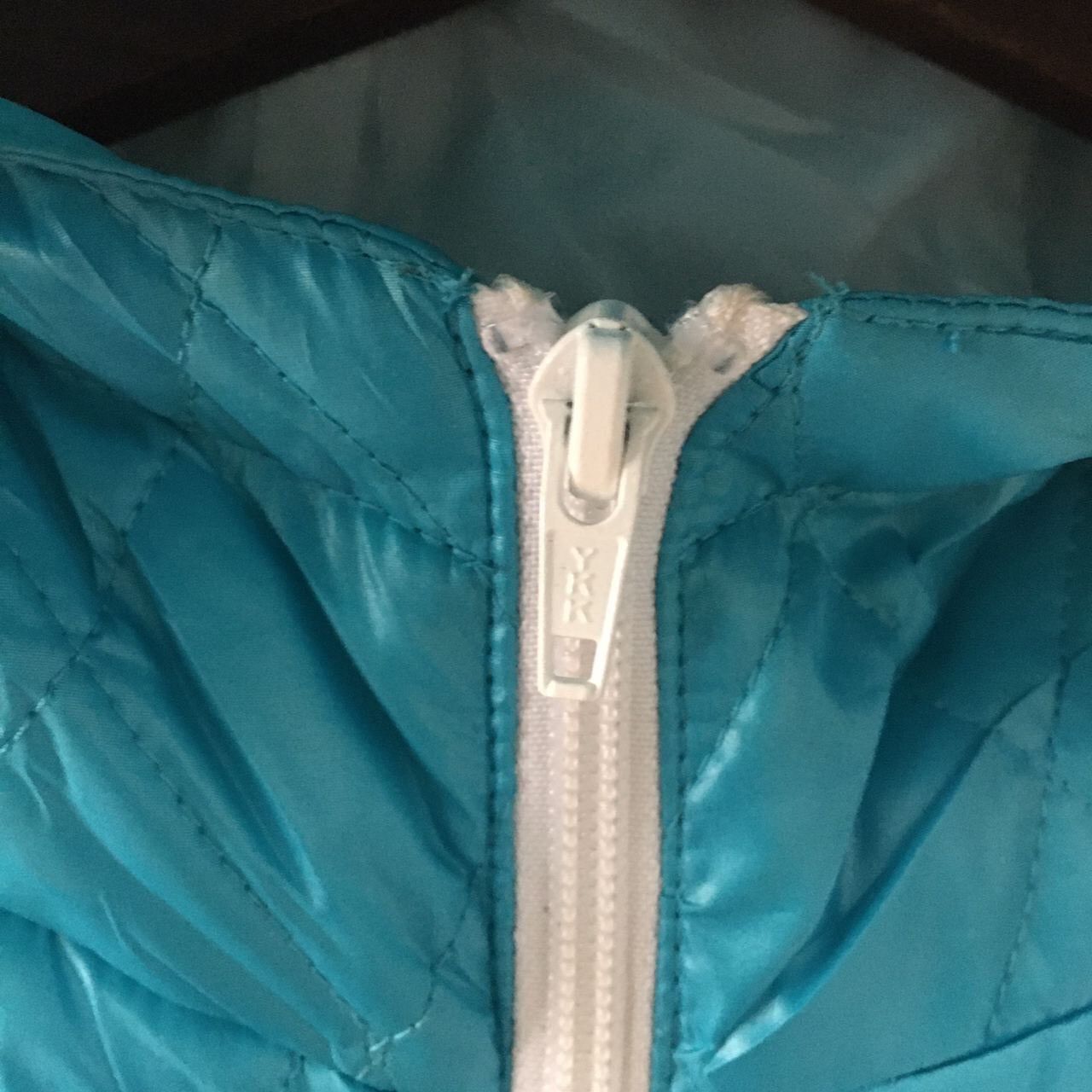 Body Glove Vtg Body Glove Sleeveless Puffer Jacket hoody Size US L / EU 52-54 / 3 - 4 Thumbnail