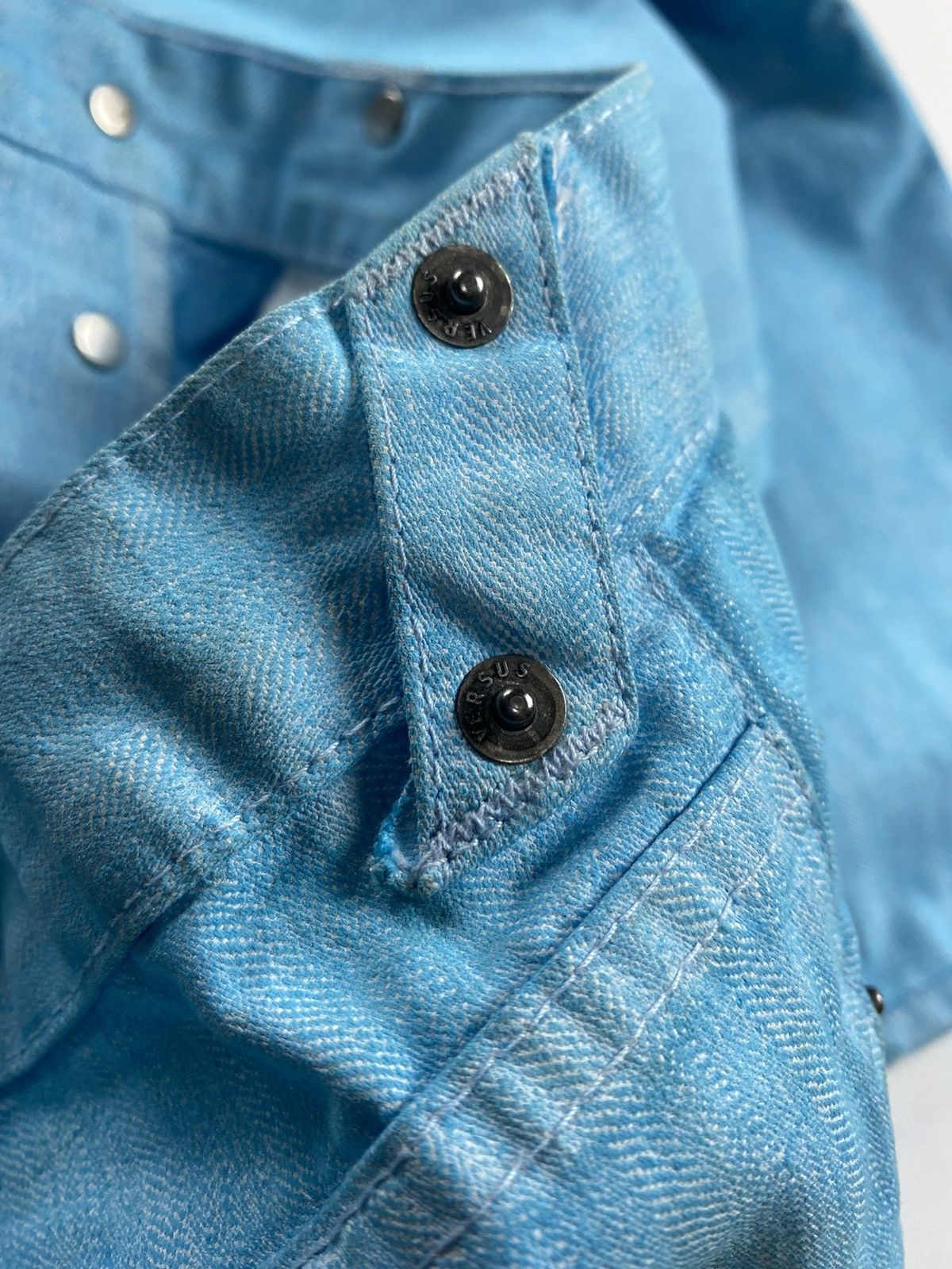 Versace Versace Versus Wax Coated Denim Pants Size US 34 / EU 50 - 10 Thumbnail