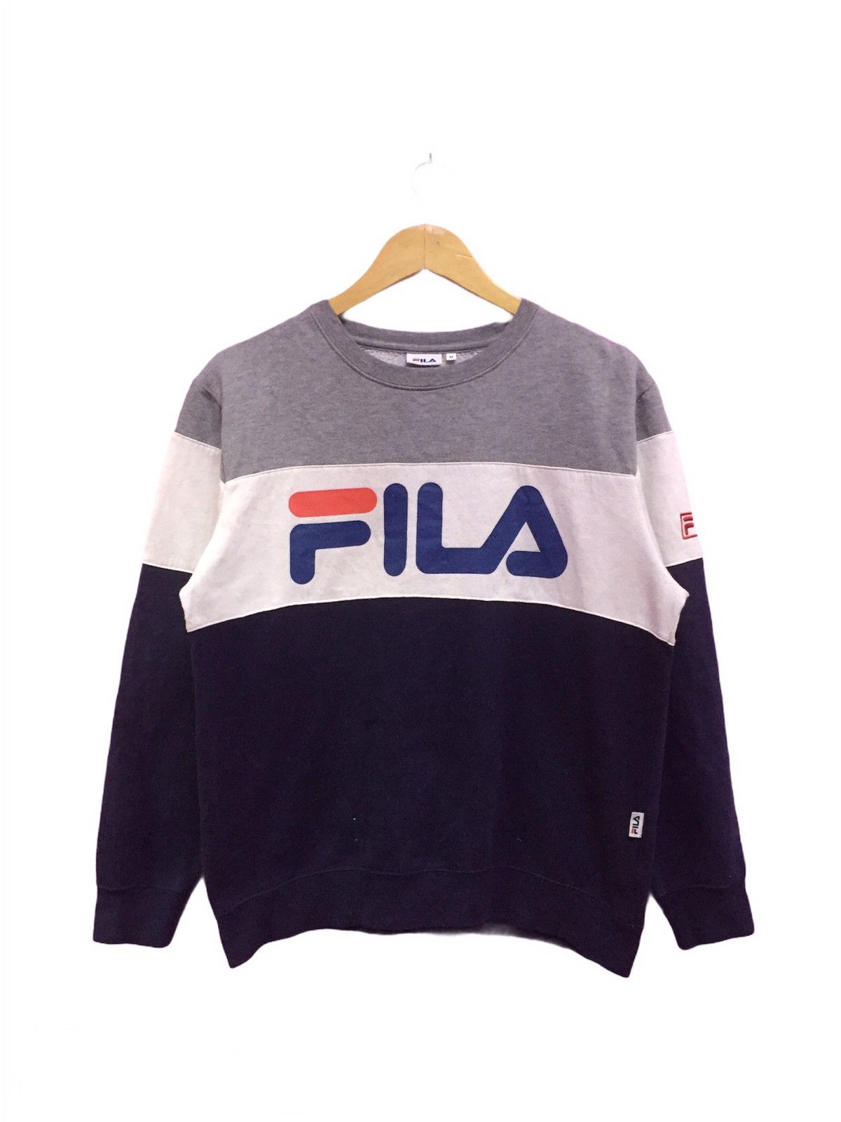 Fila Last Drop Vintage 90s Fila Sweatshirts Size M Size US M / EU 48-50 / 2 - 1 Thumbnail