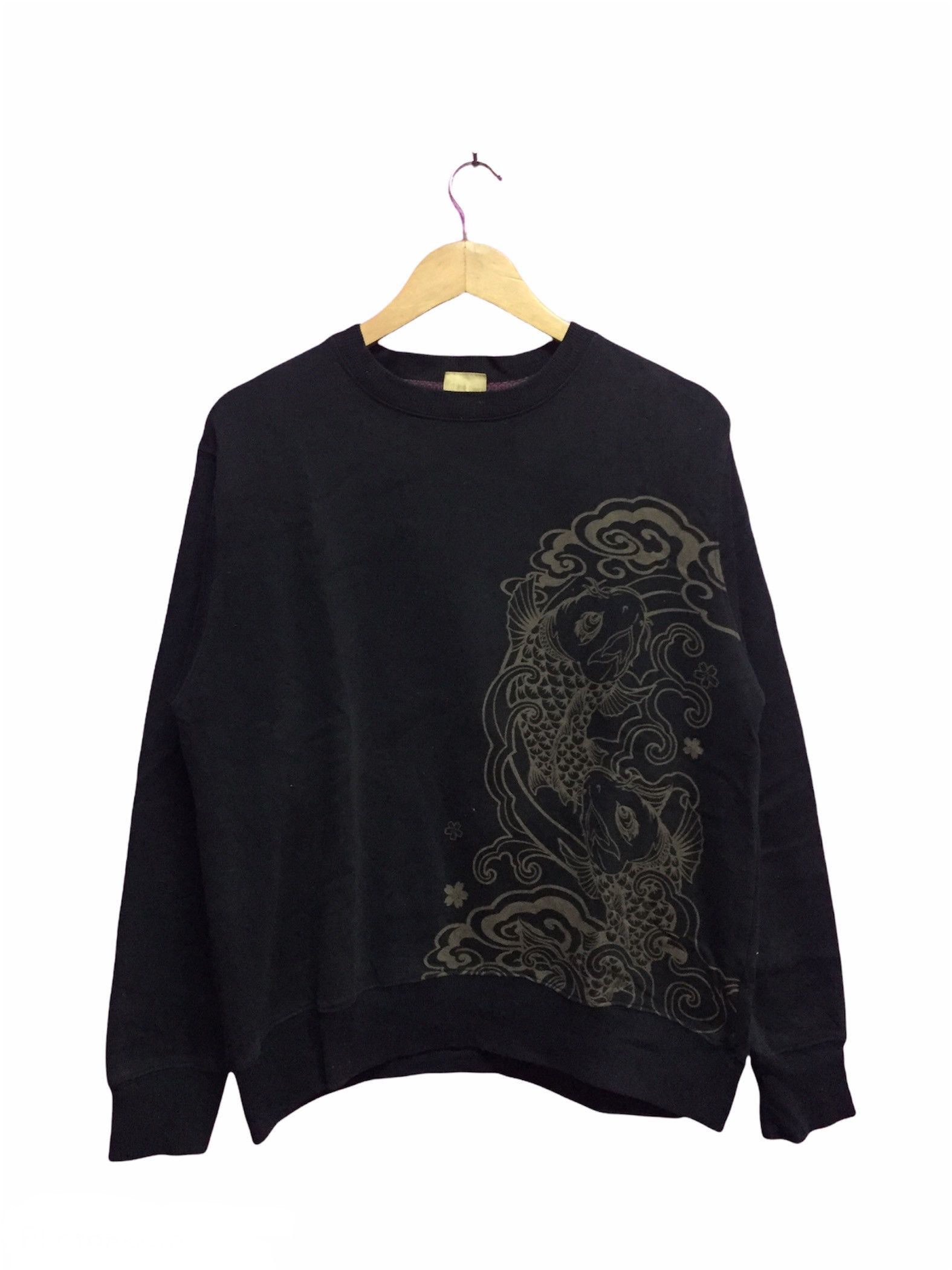 Last Drop Fish Koi Sweatshirts Size M